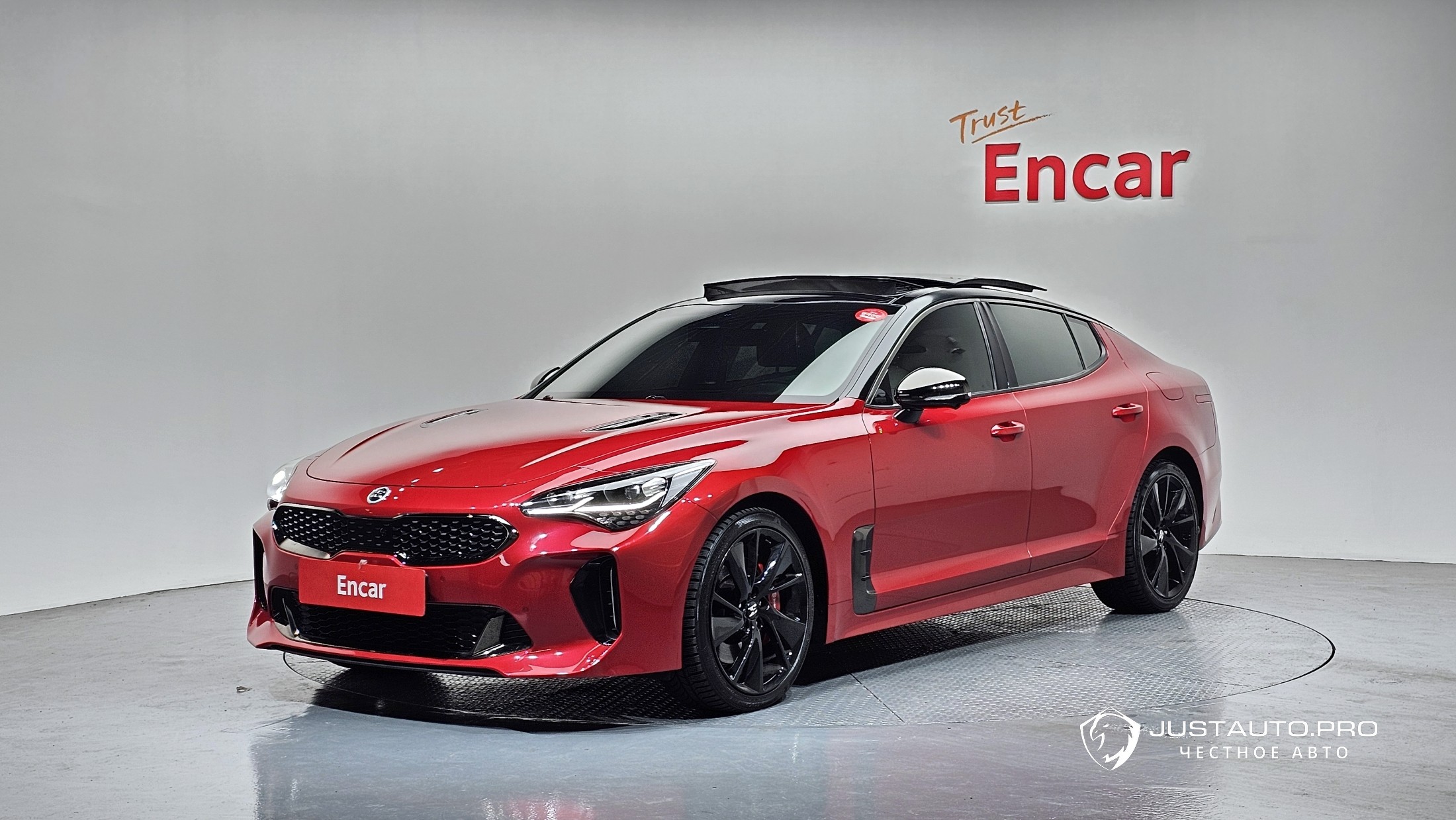 Автомобиль Kia Stinger