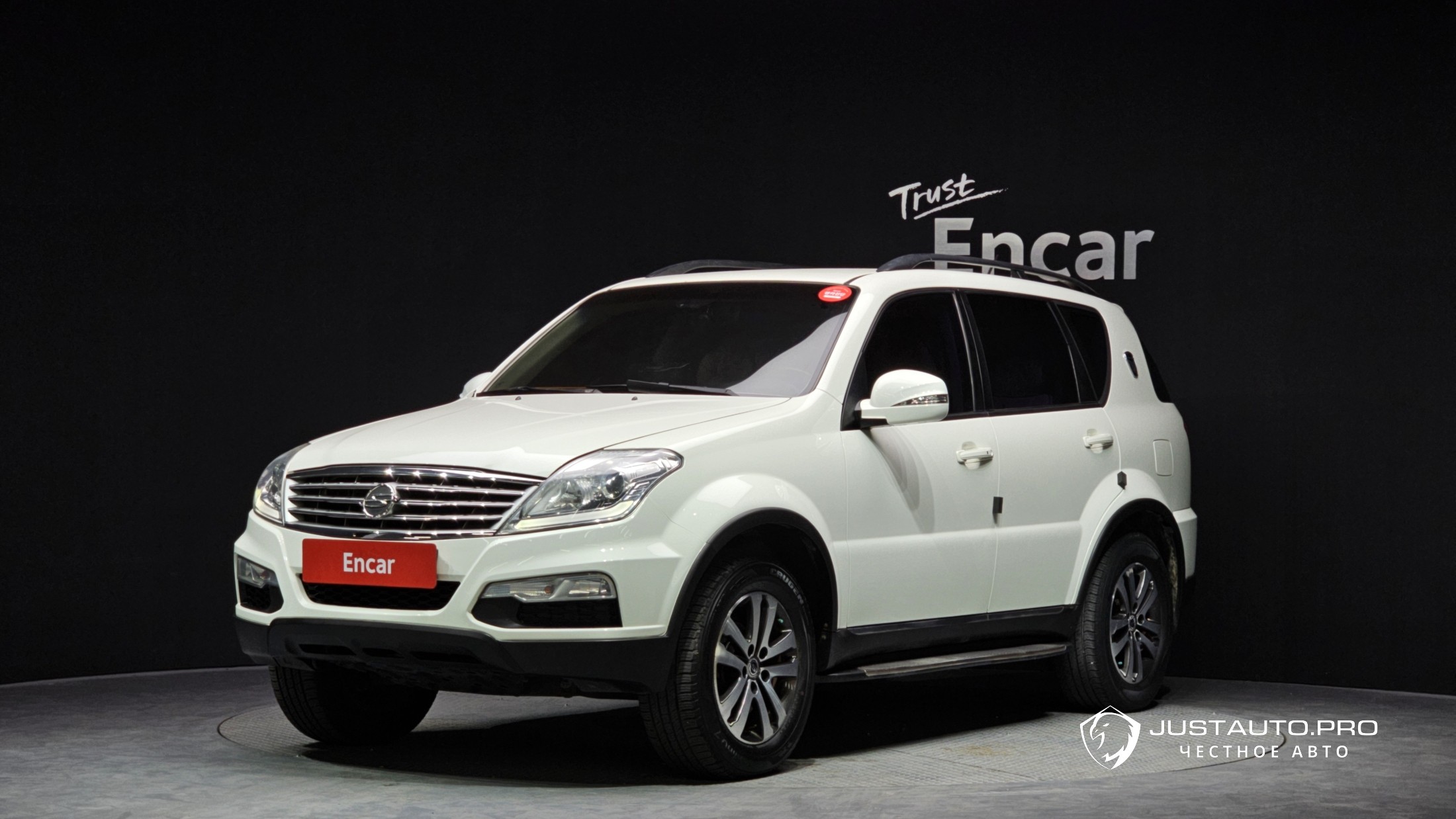 Автомобиль KG_Mobility_Ssangyong Rexton