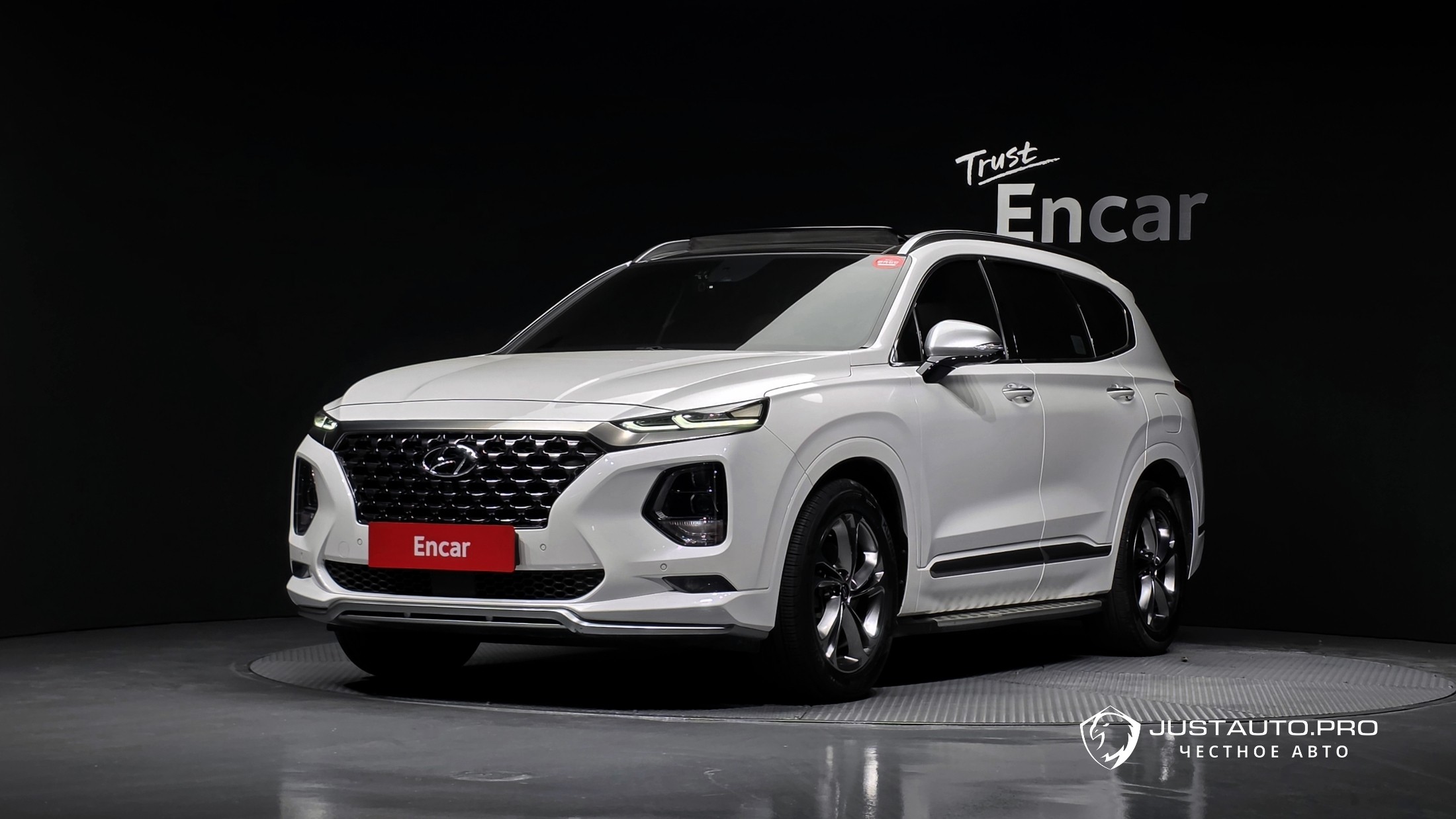 Автомобиль Hyundai Santafe
