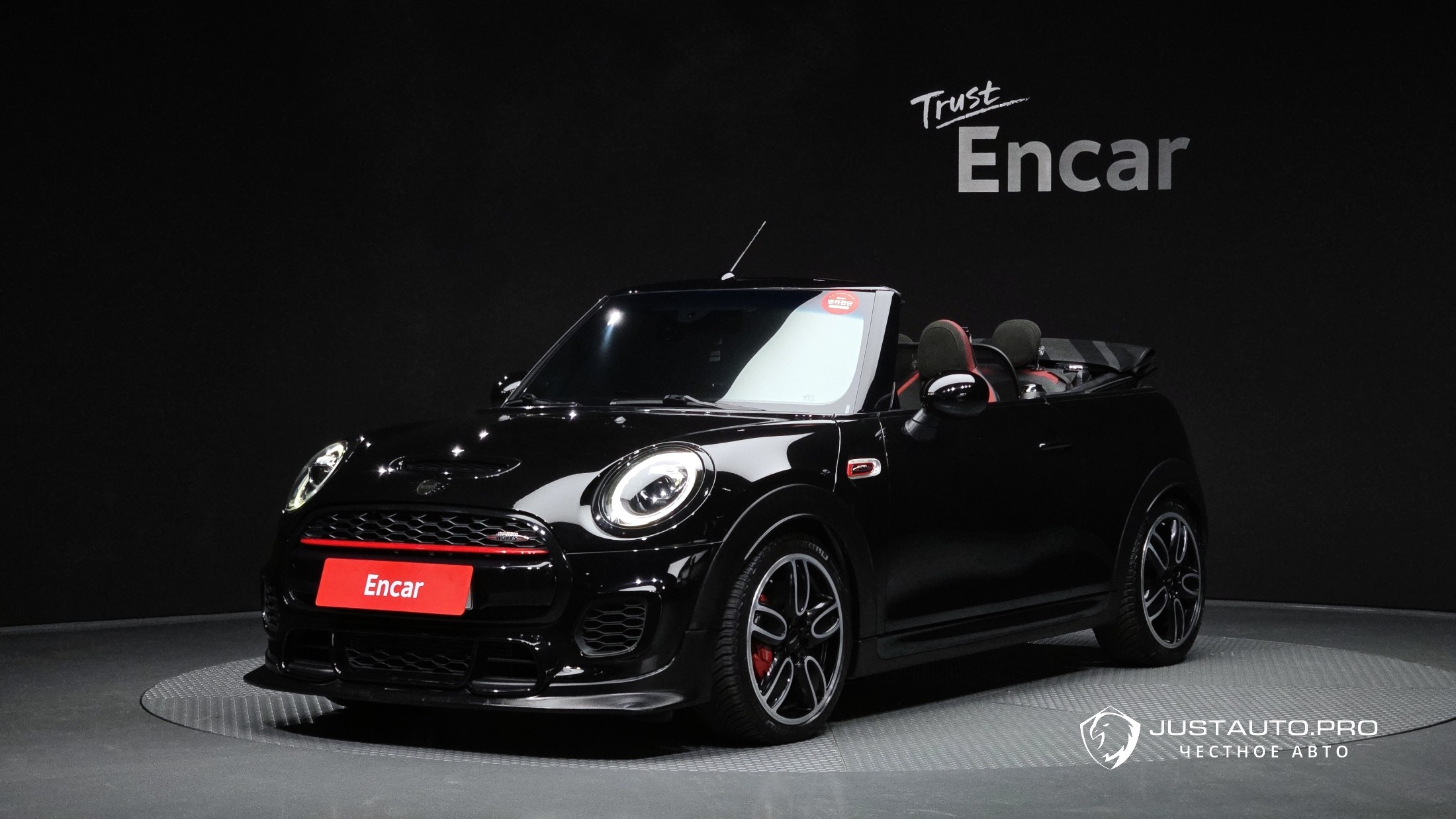 Автомобиль Mini Cooper Convertible