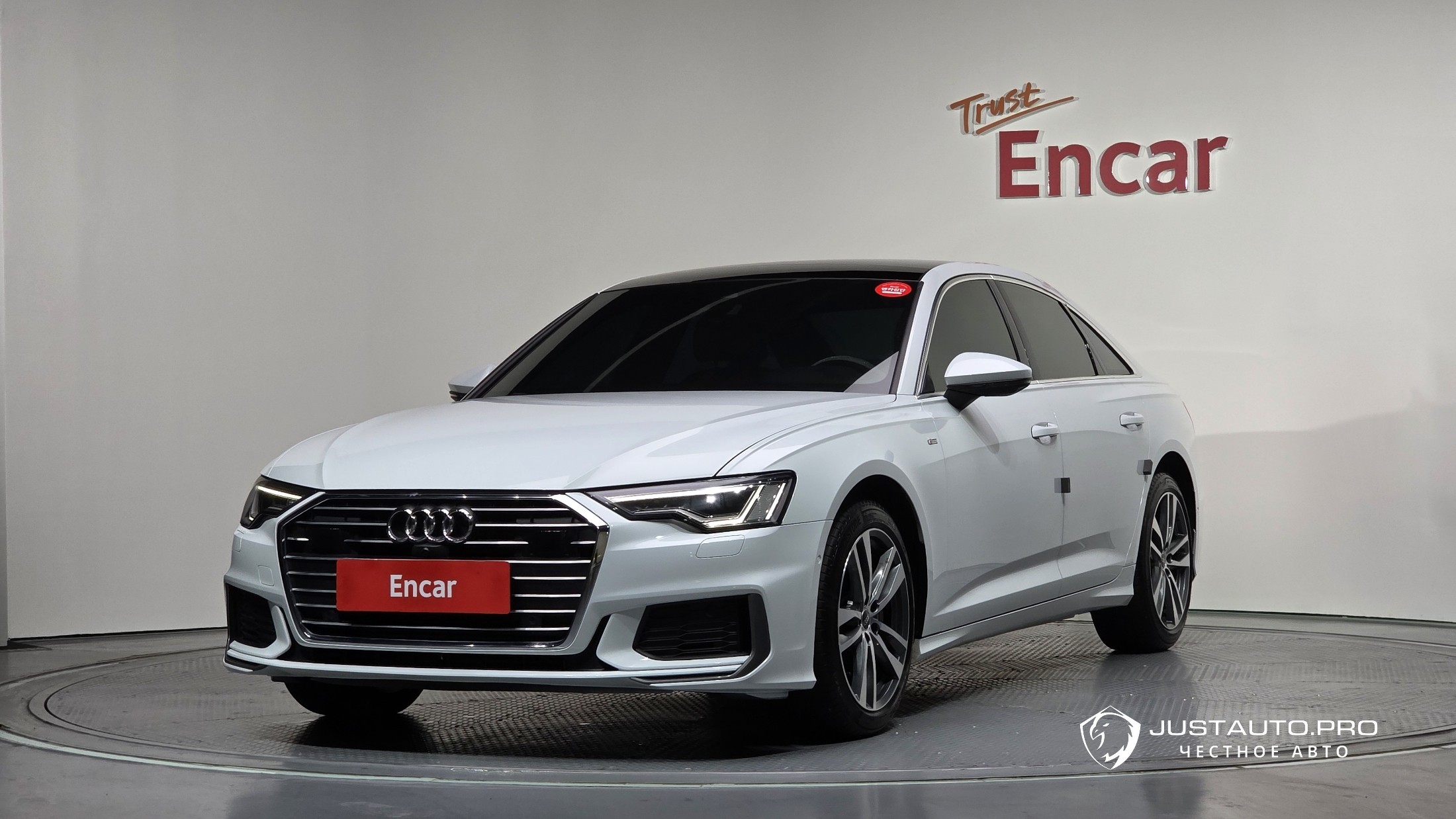 Автомобиль Audi A6
