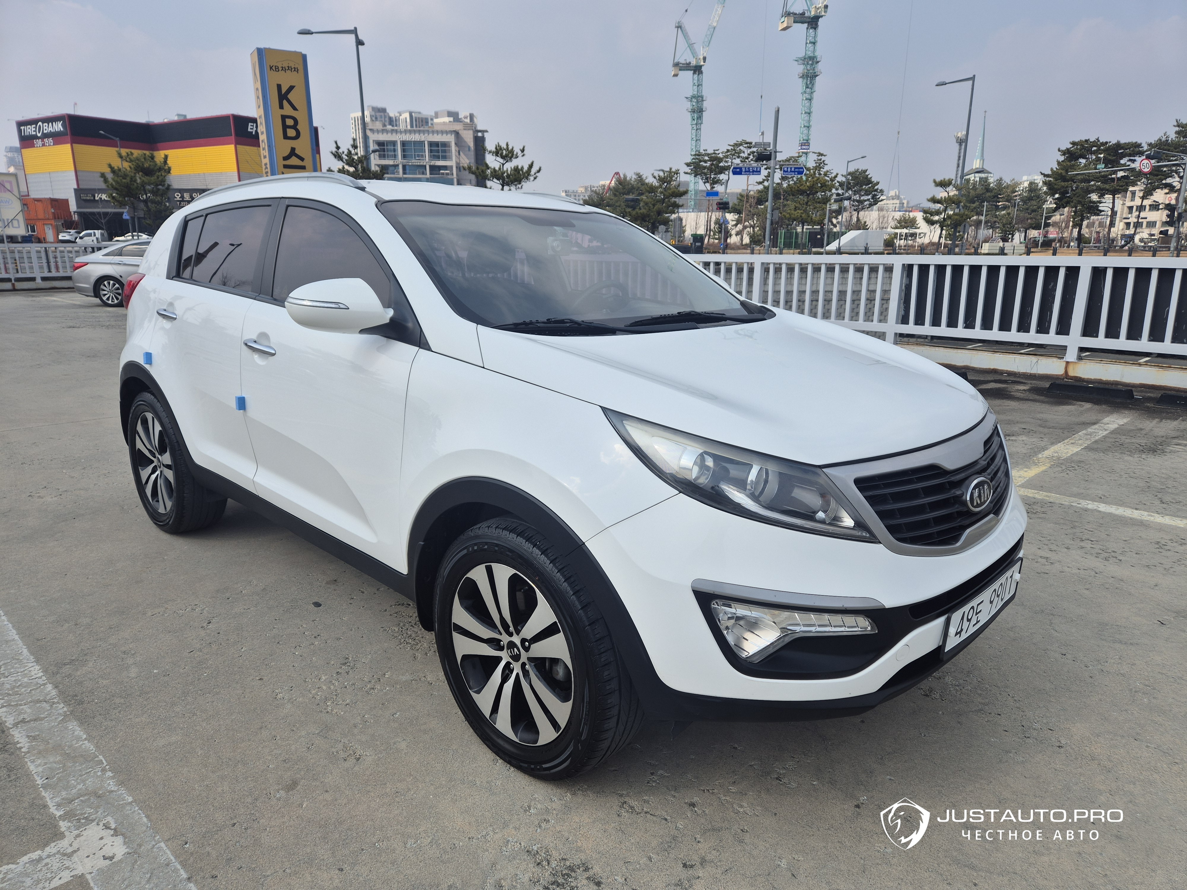 Автомобиль Kia Sportage