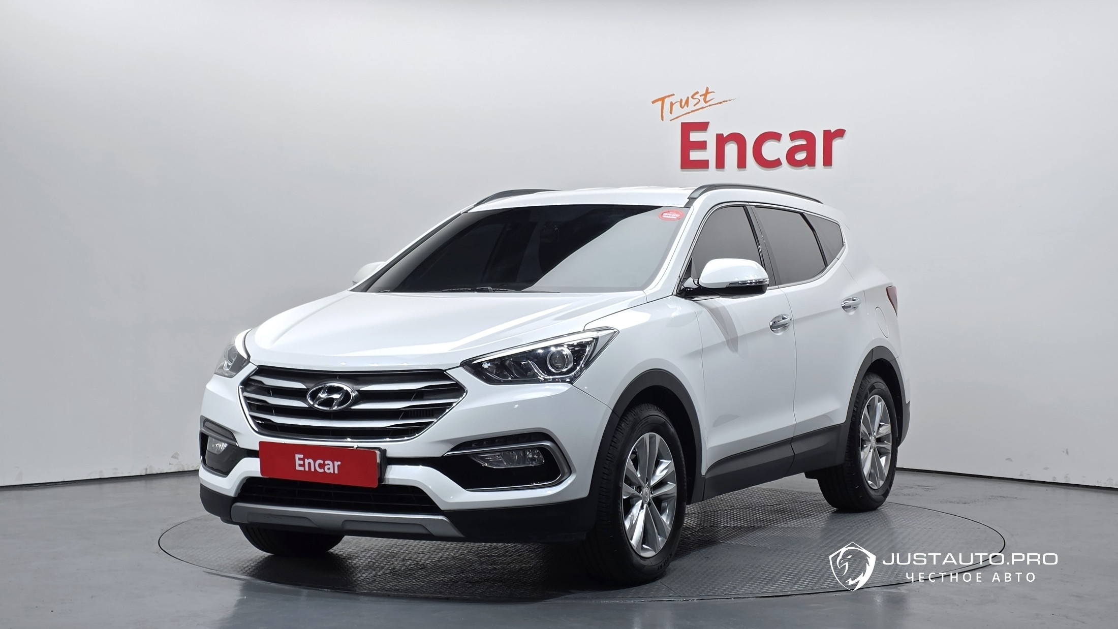 Автомобиль Hyundai Santafe