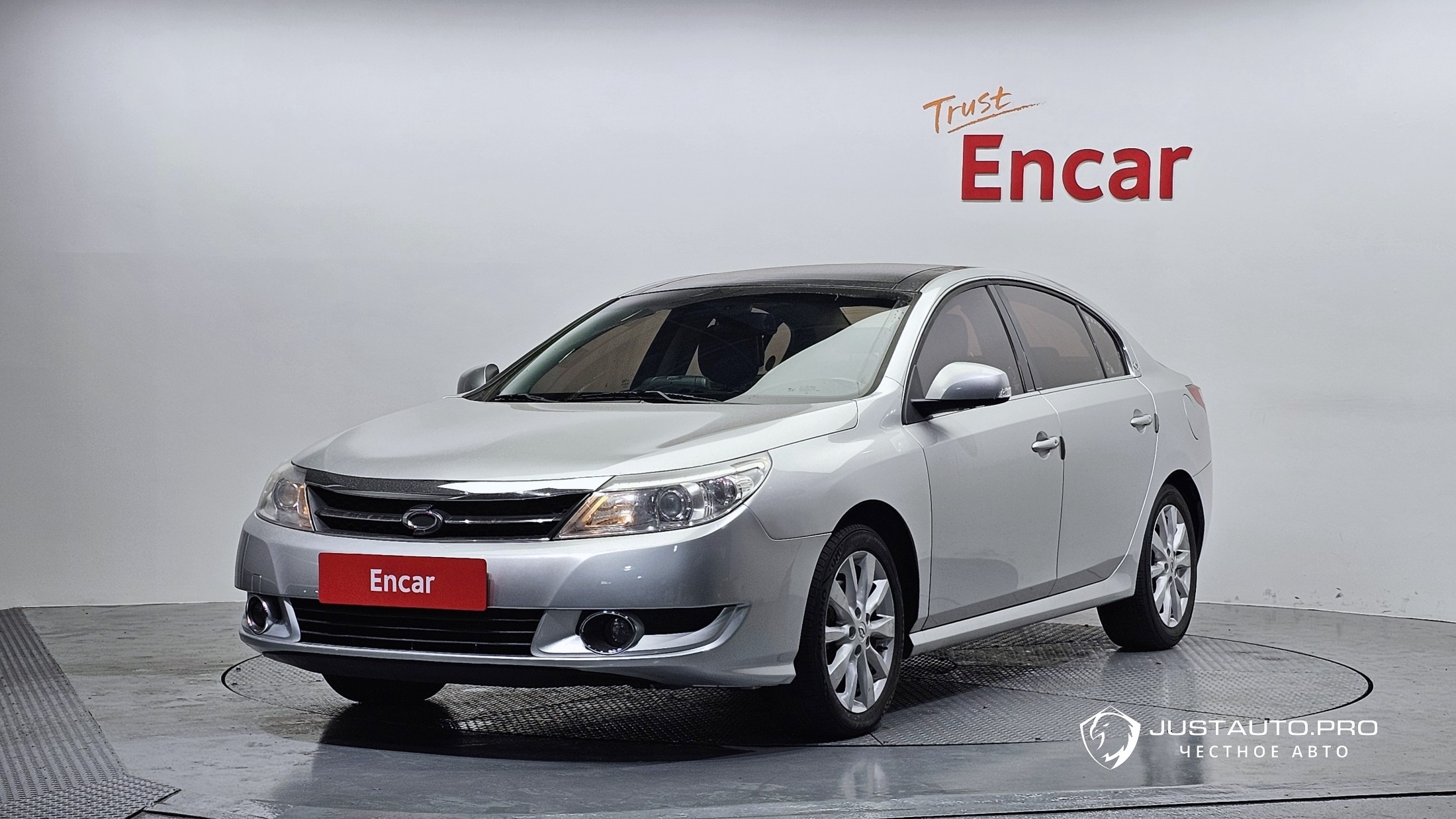 Автомобиль Renault-KoreaSamsung SM5 