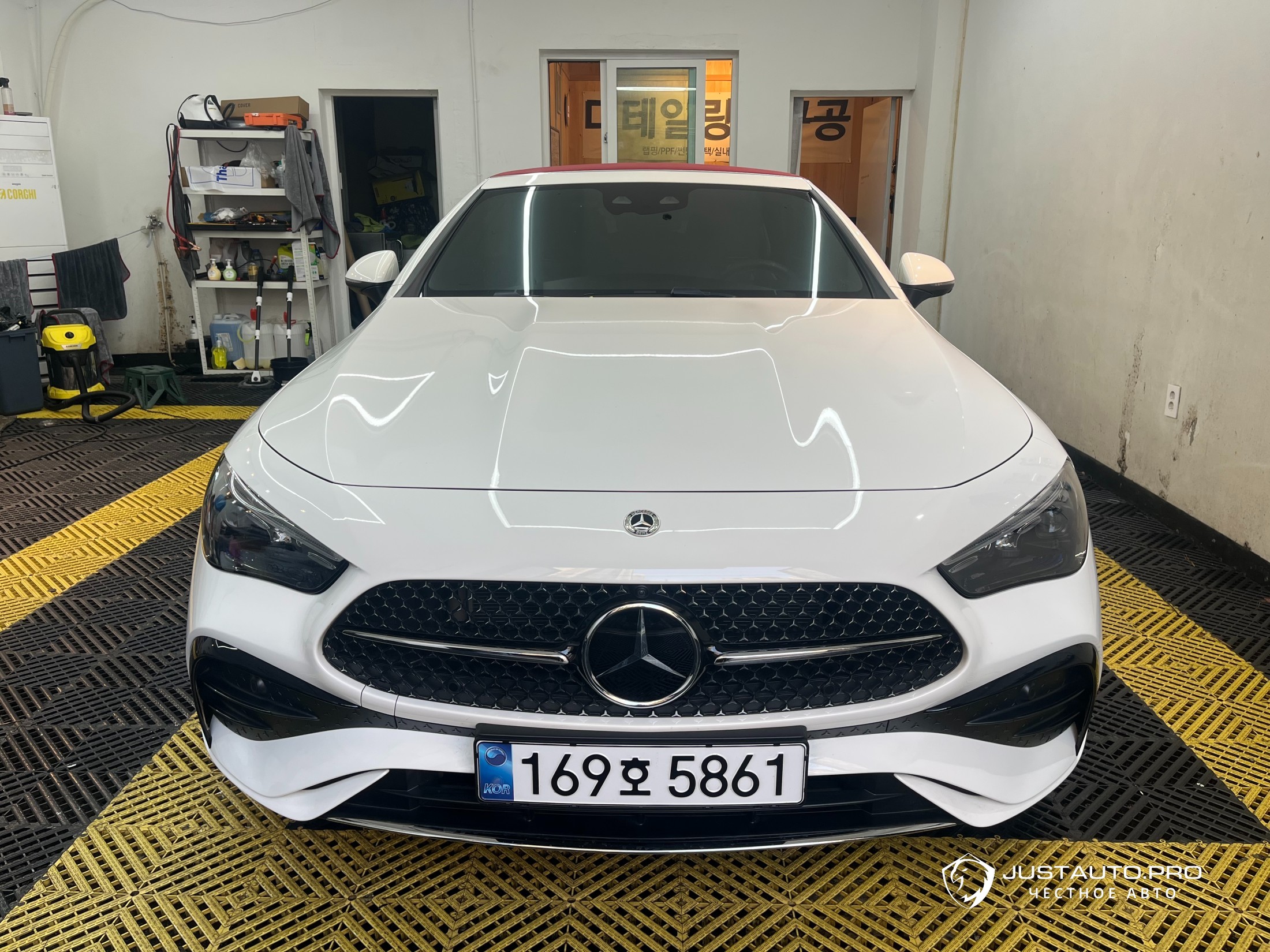 Автомобиль Mercedes-Benz CLE-Class