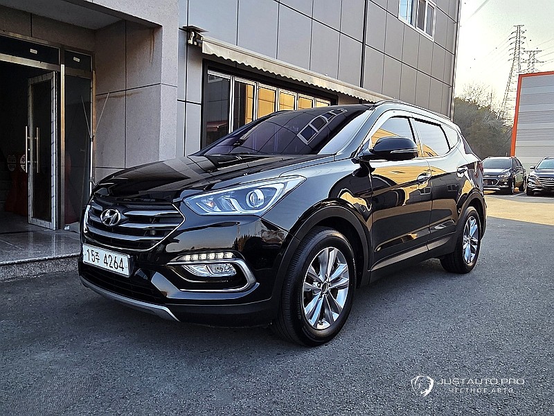 Автомобиль Hyundai Santafe