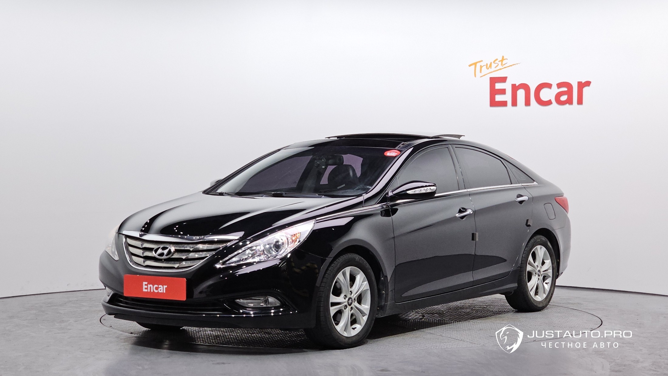 Автомобиль Hyundai Sonata