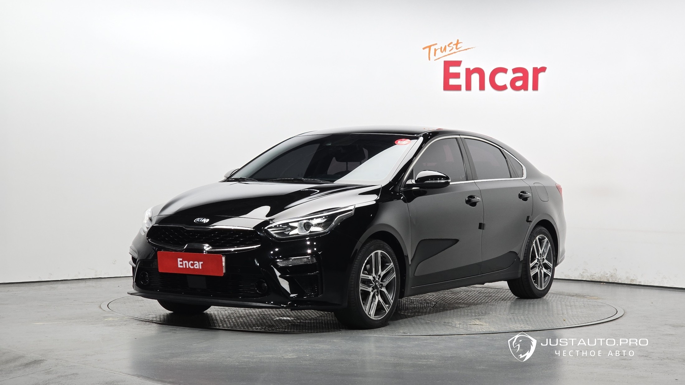 Автомобиль Kia K3