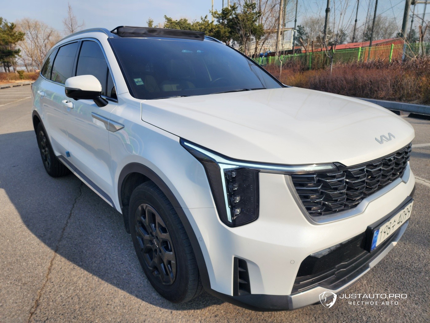 Автомобиль Kia Sorento