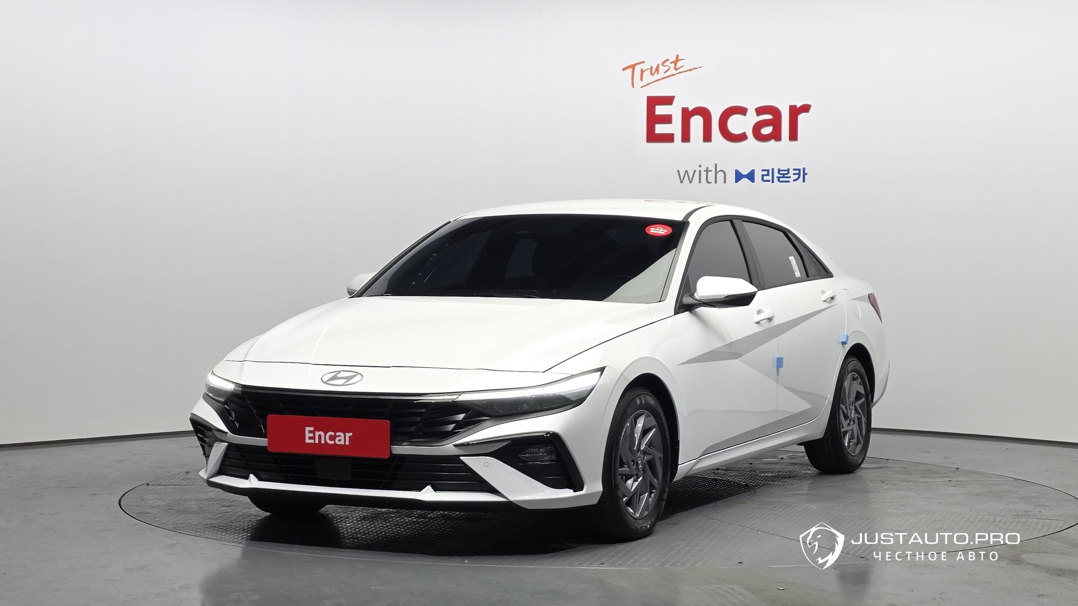 Автомобиль Hyundai AVANTE