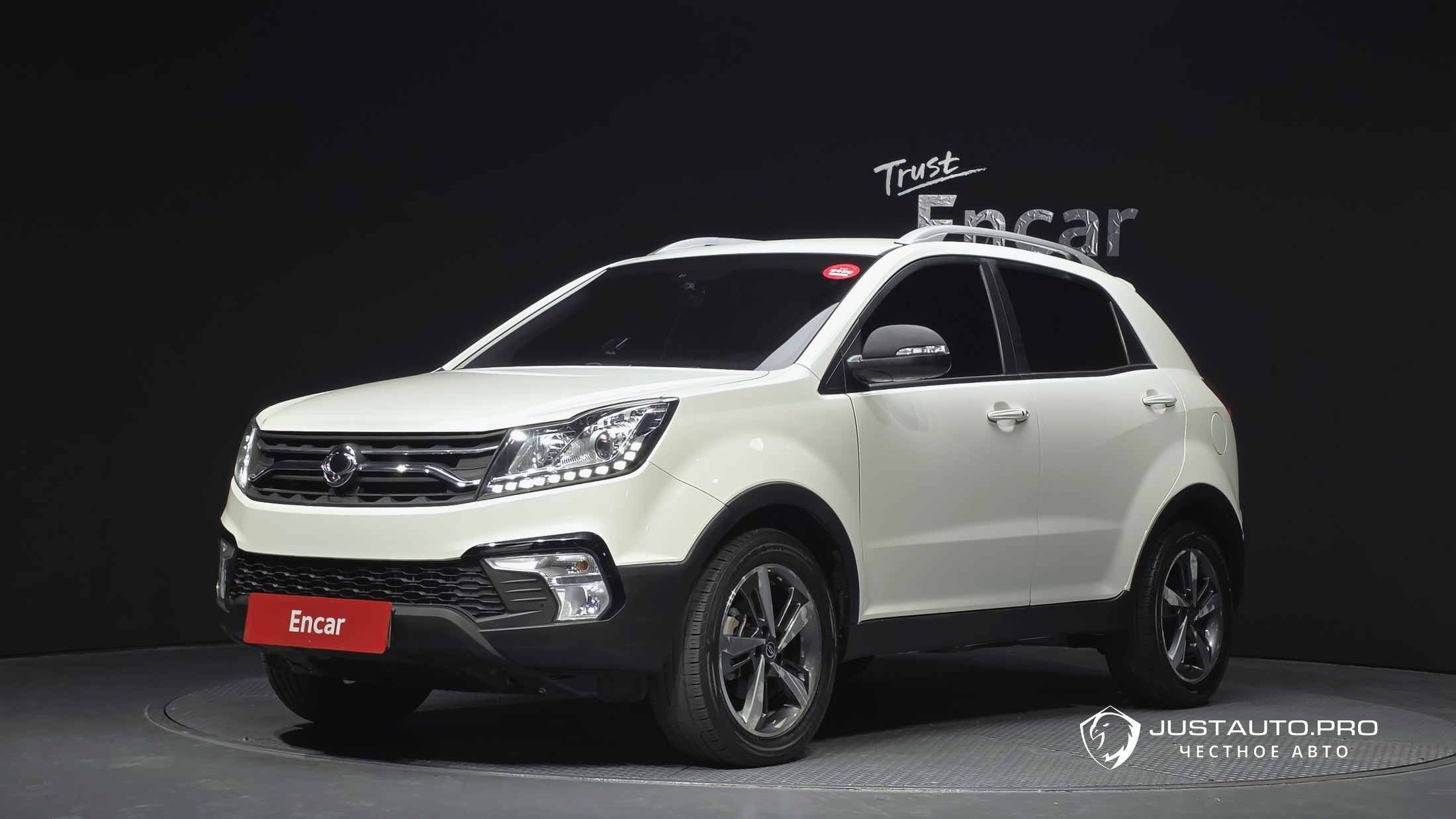 Автомобиль KG_Mobility_Ssangyong KORANDO