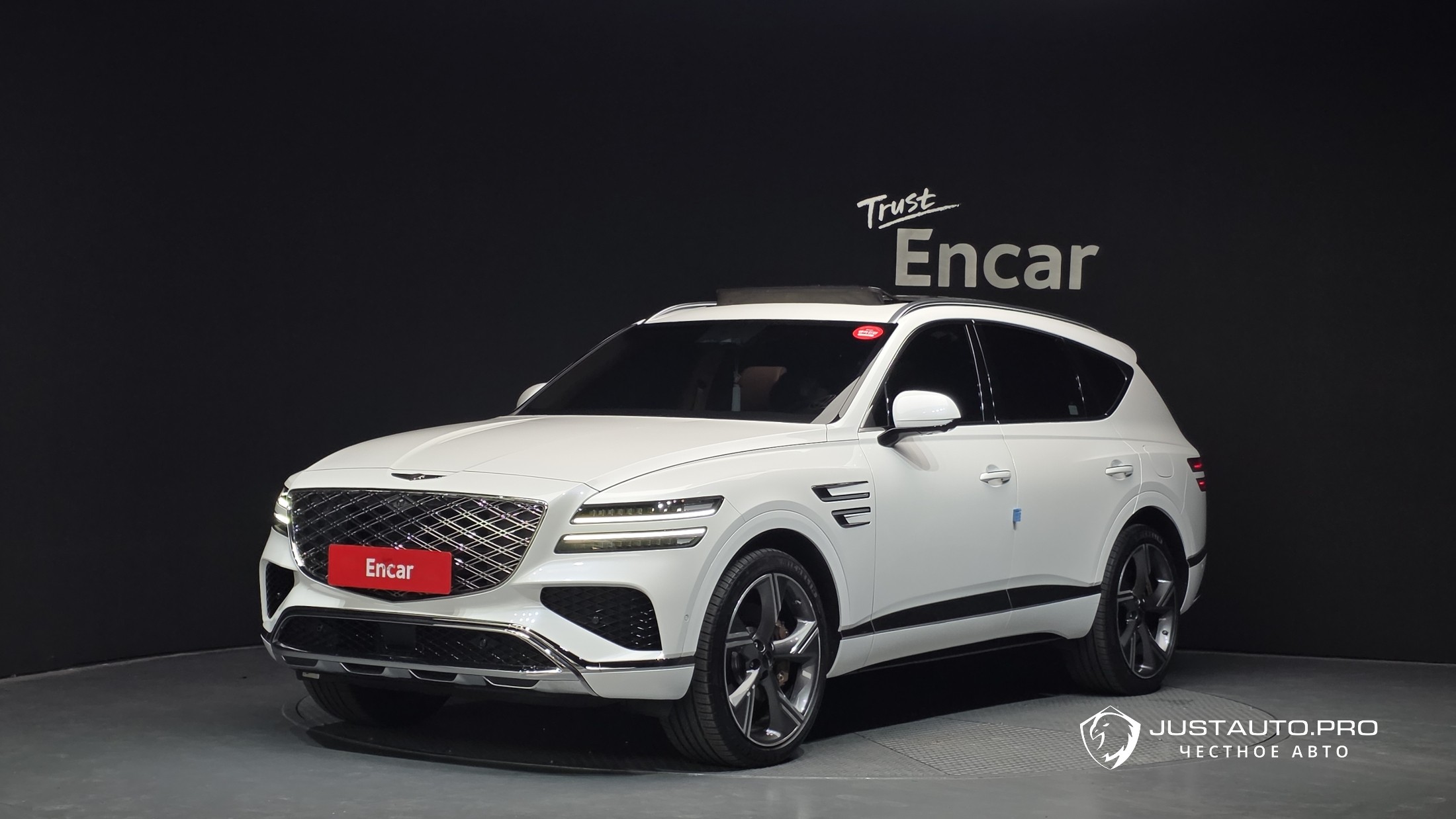 Автомобиль Genesis GV80