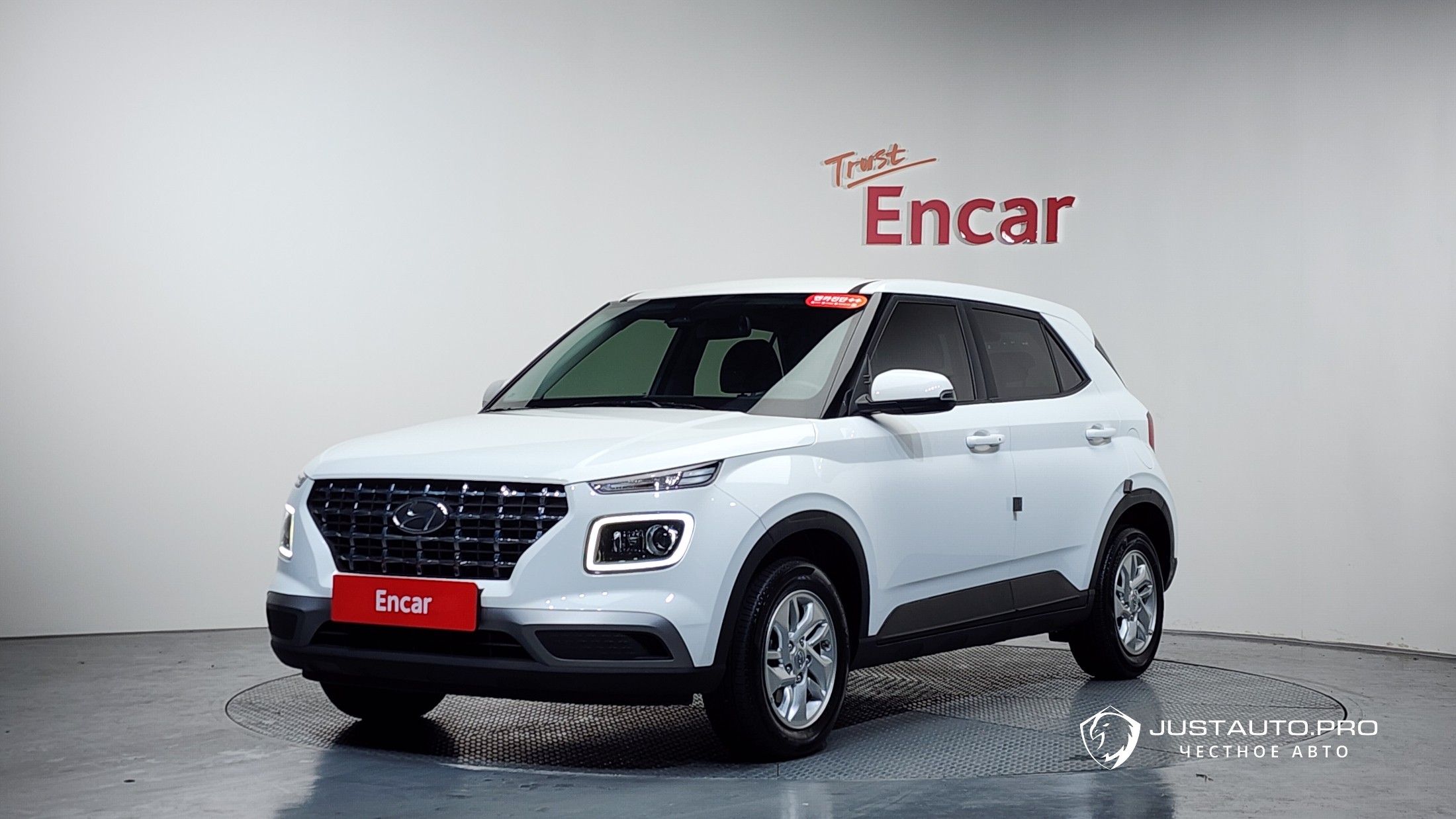 Автомобиль Hyundai Venue