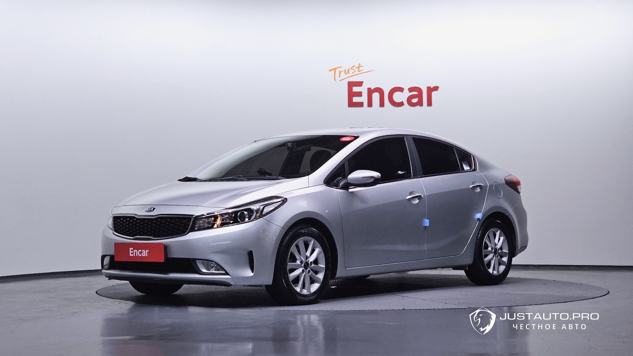 Автомобиль Kia K3