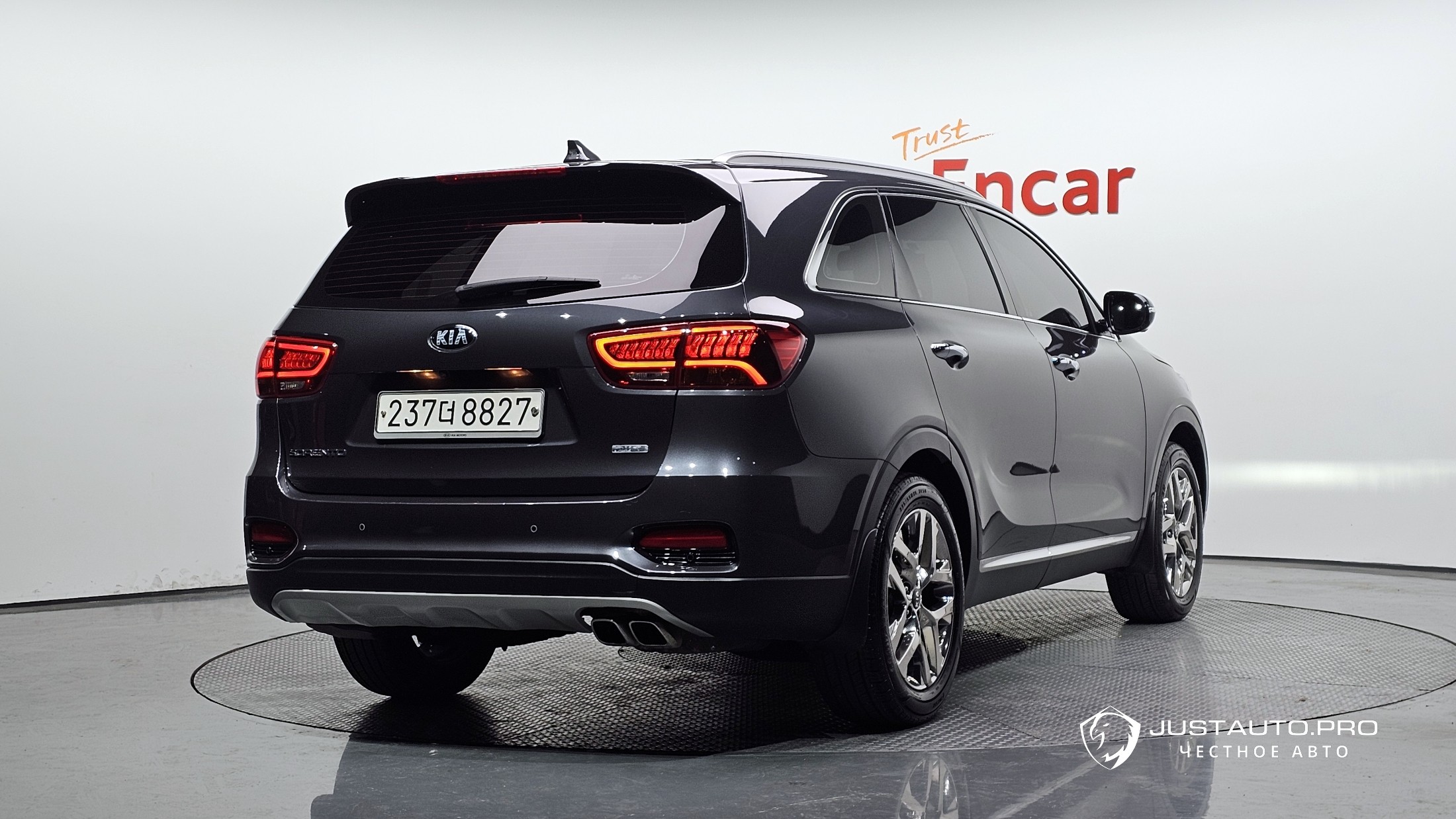 Автомобиль Kia Sorento