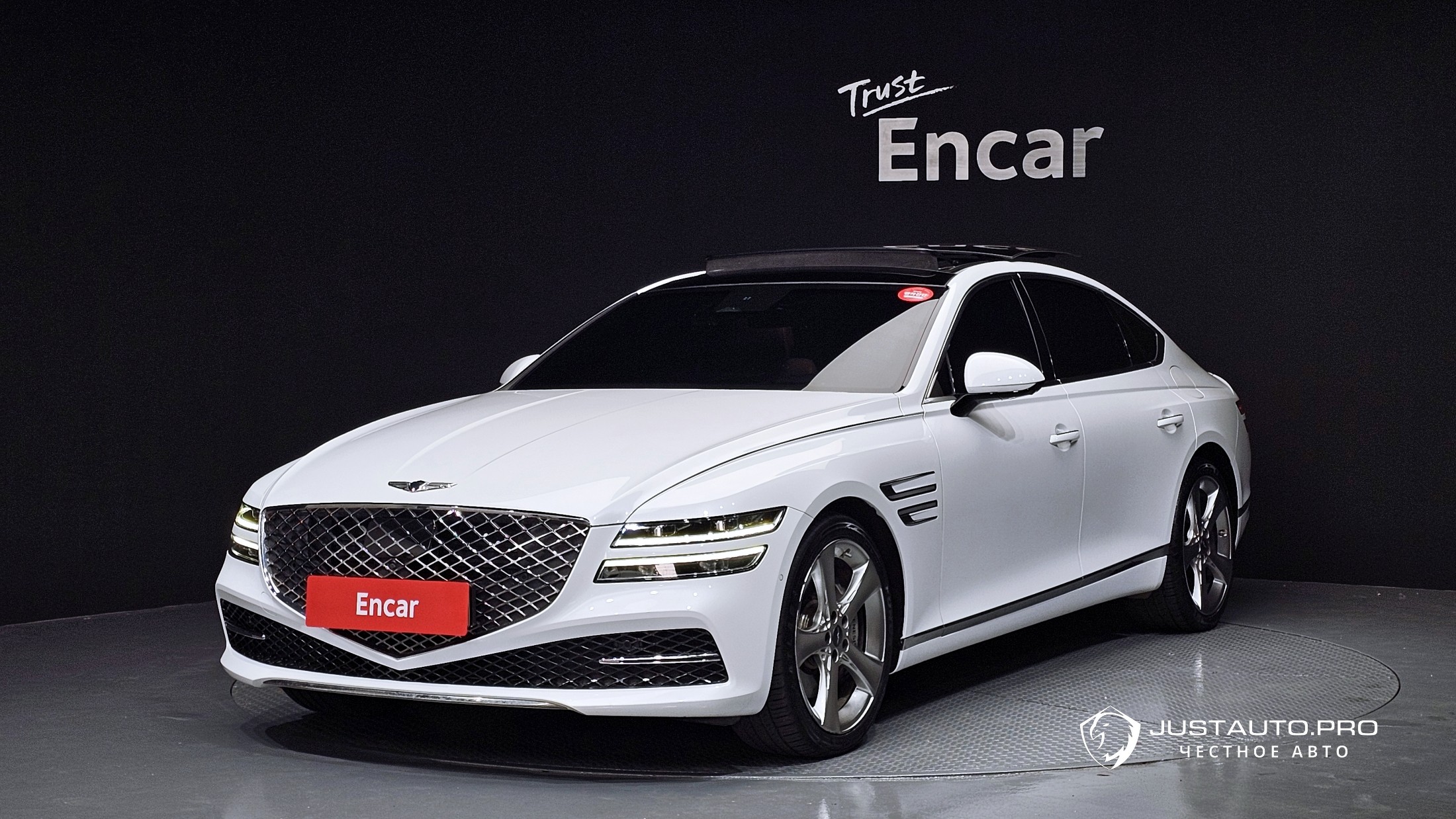 Автомобиль Genesis G80