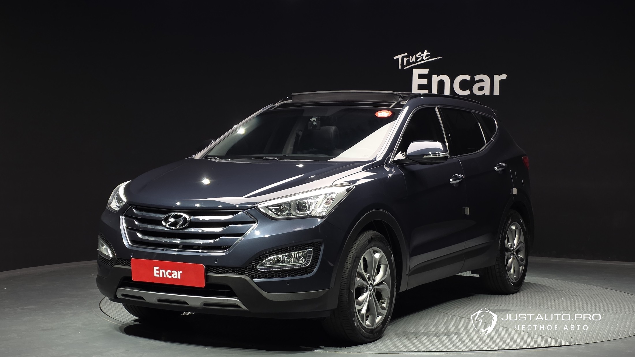 Автомобиль Hyundai Santafe