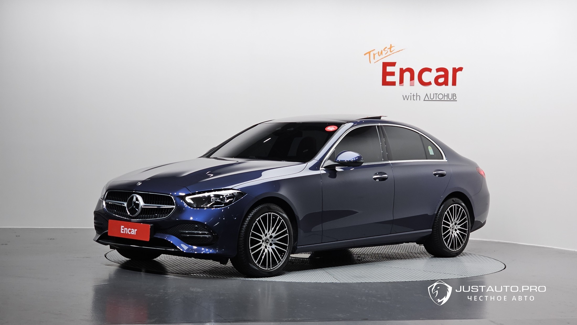 Автомобиль Mercedes-Benz C-Class