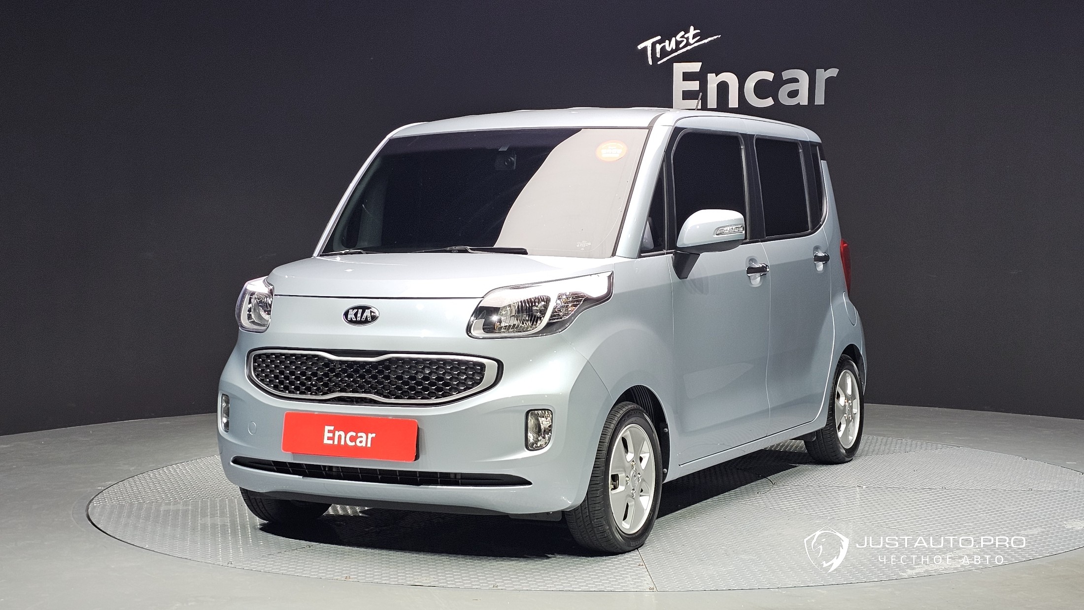 Автомобиль Kia RAY