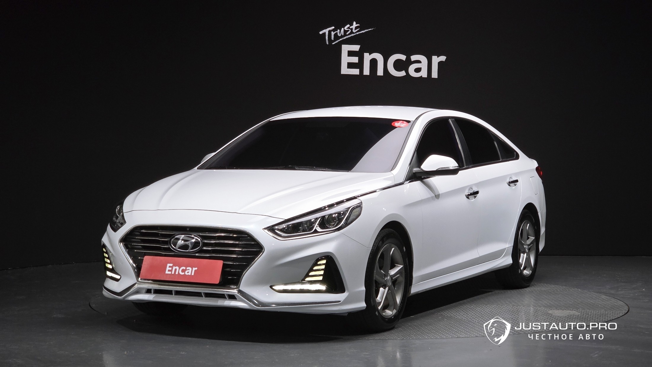 Автомобиль Hyundai Sonata