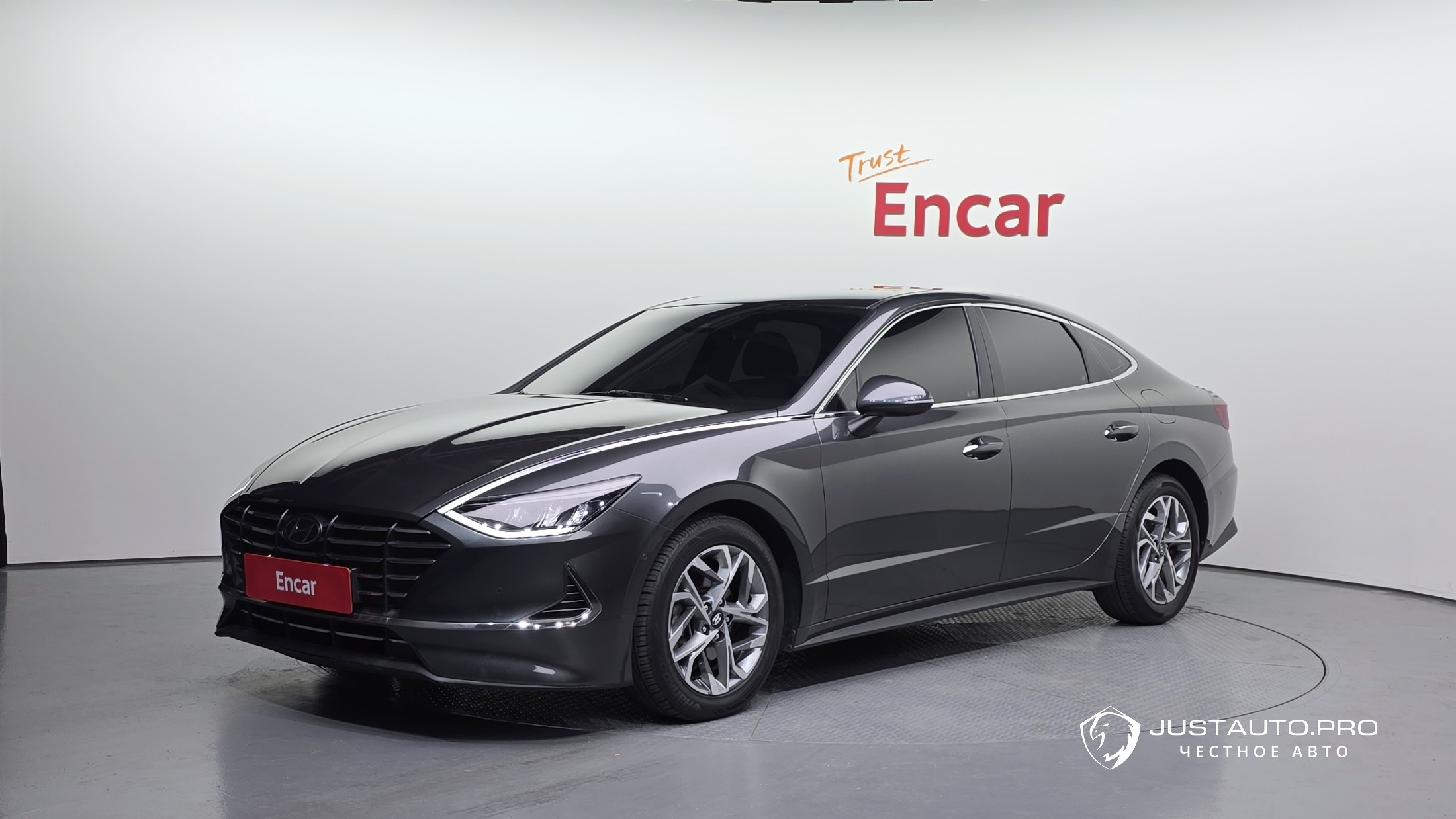 Автомобиль Hyundai Sonata