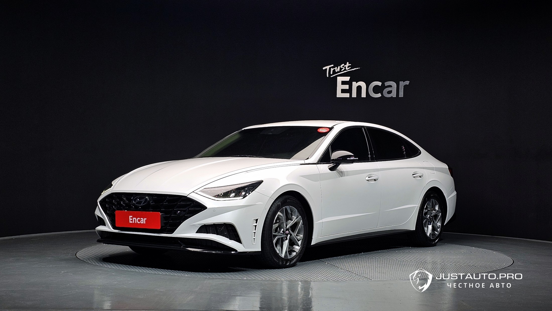 Автомобиль Hyundai Sonata
