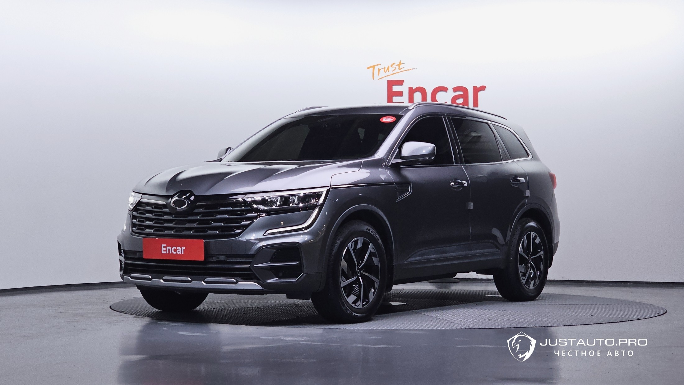 Автомобиль Renault-KoreaSamsung QM6