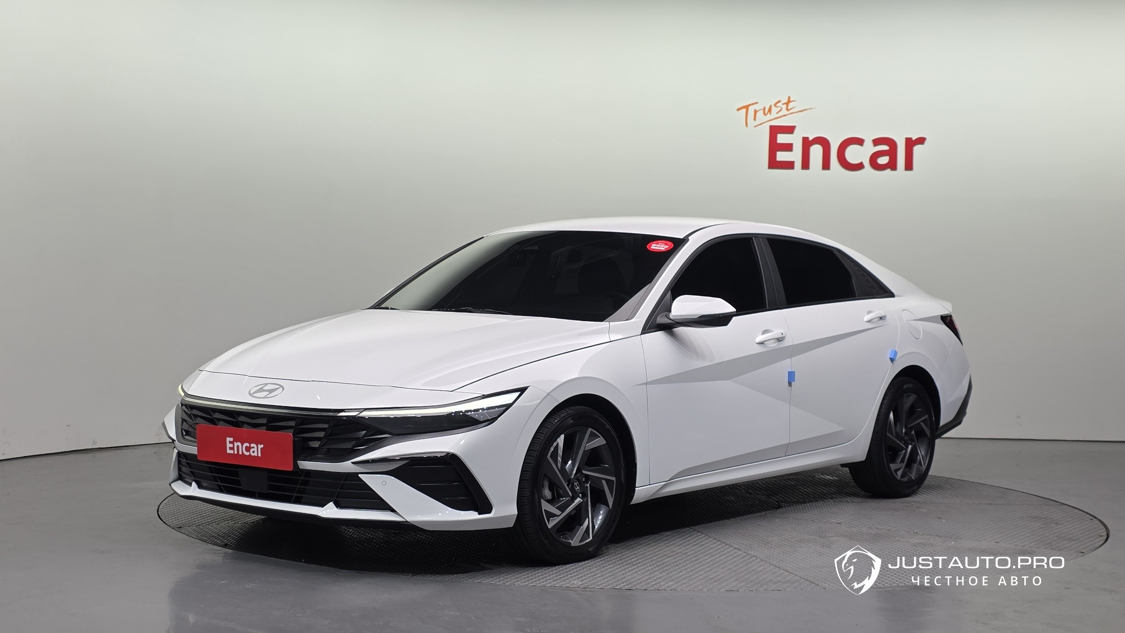 Автомобиль Hyundai AVANTE