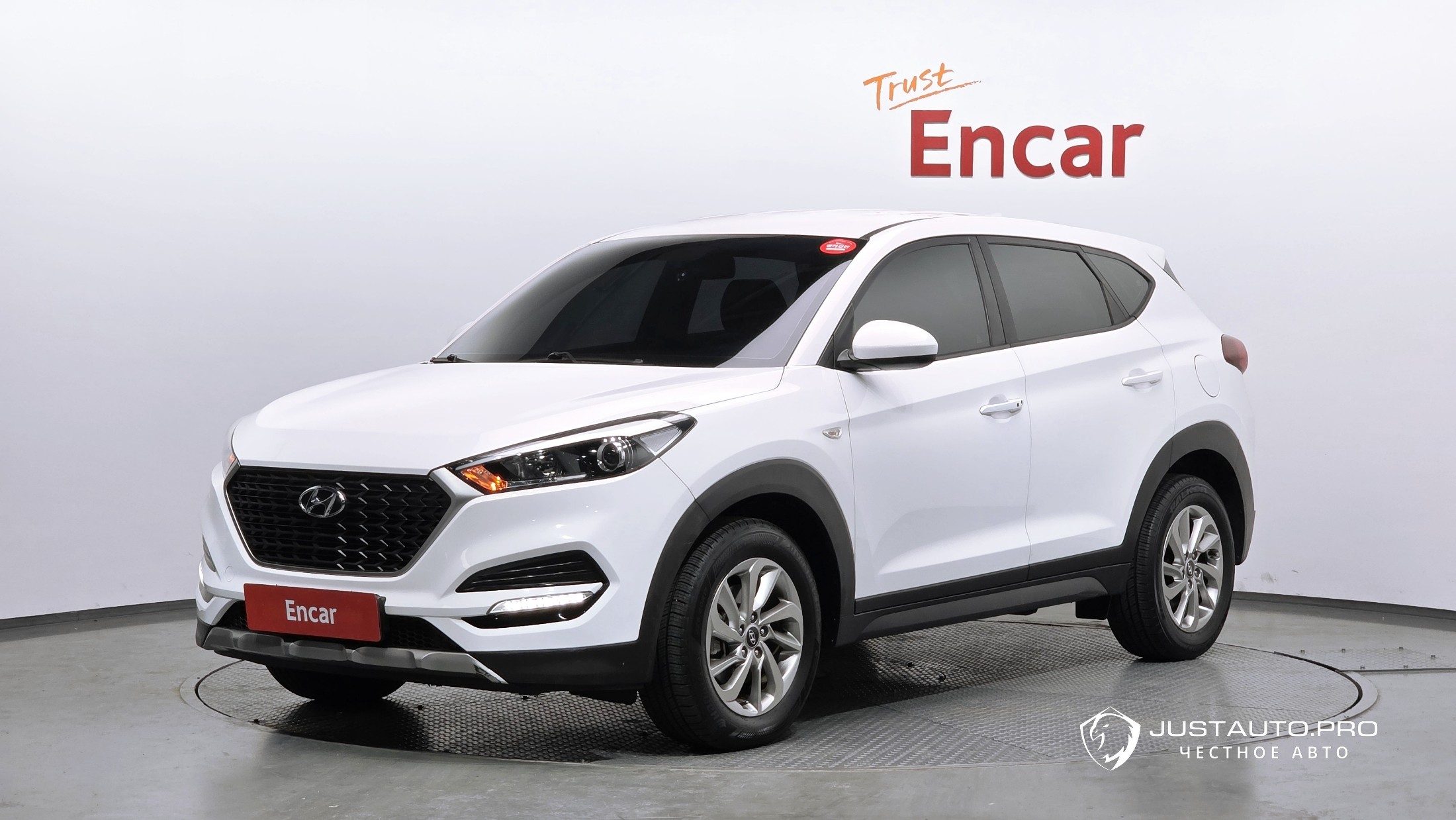Автомобиль Hyundai Tucson