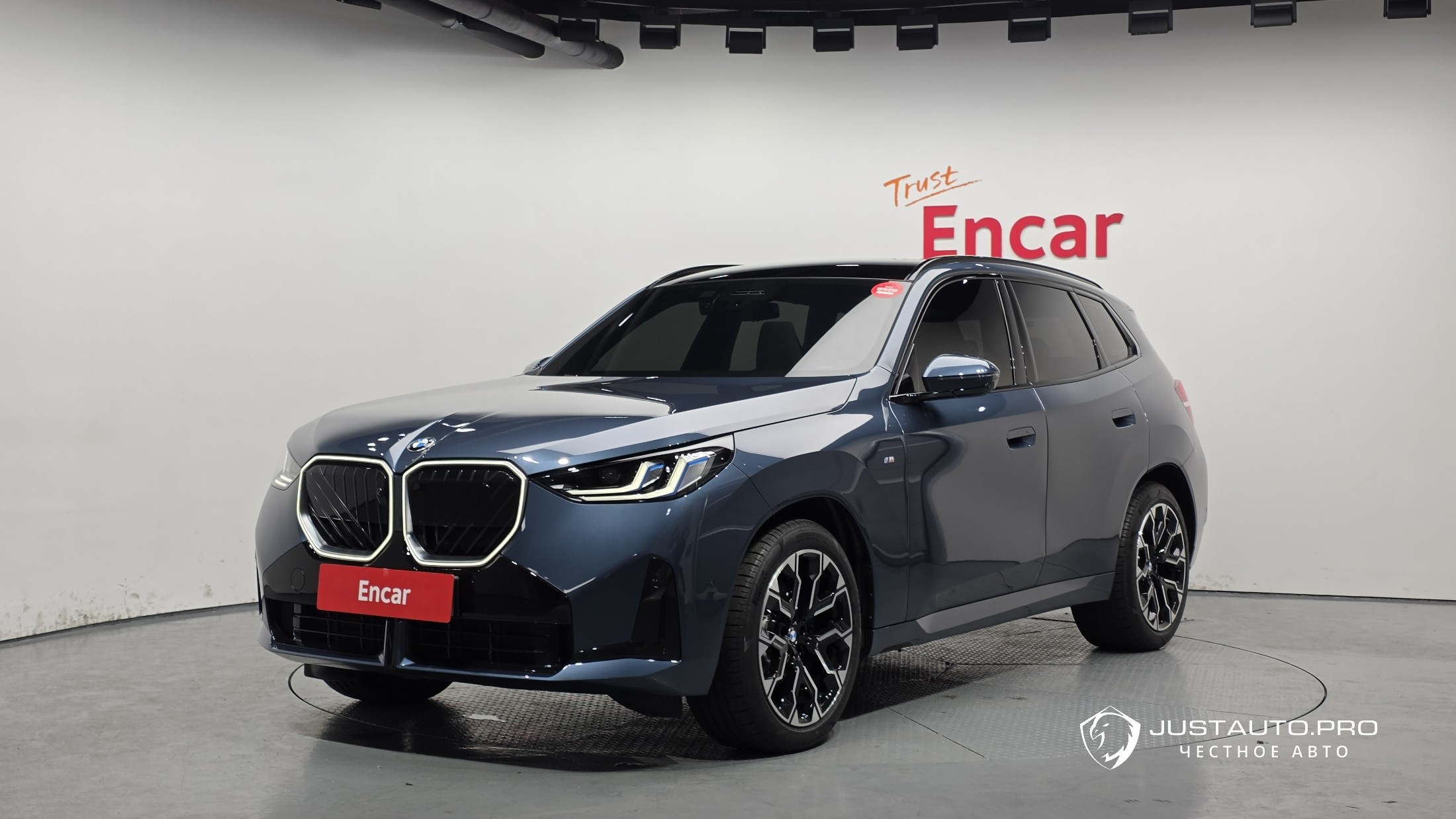 Автомобиль BMW X3