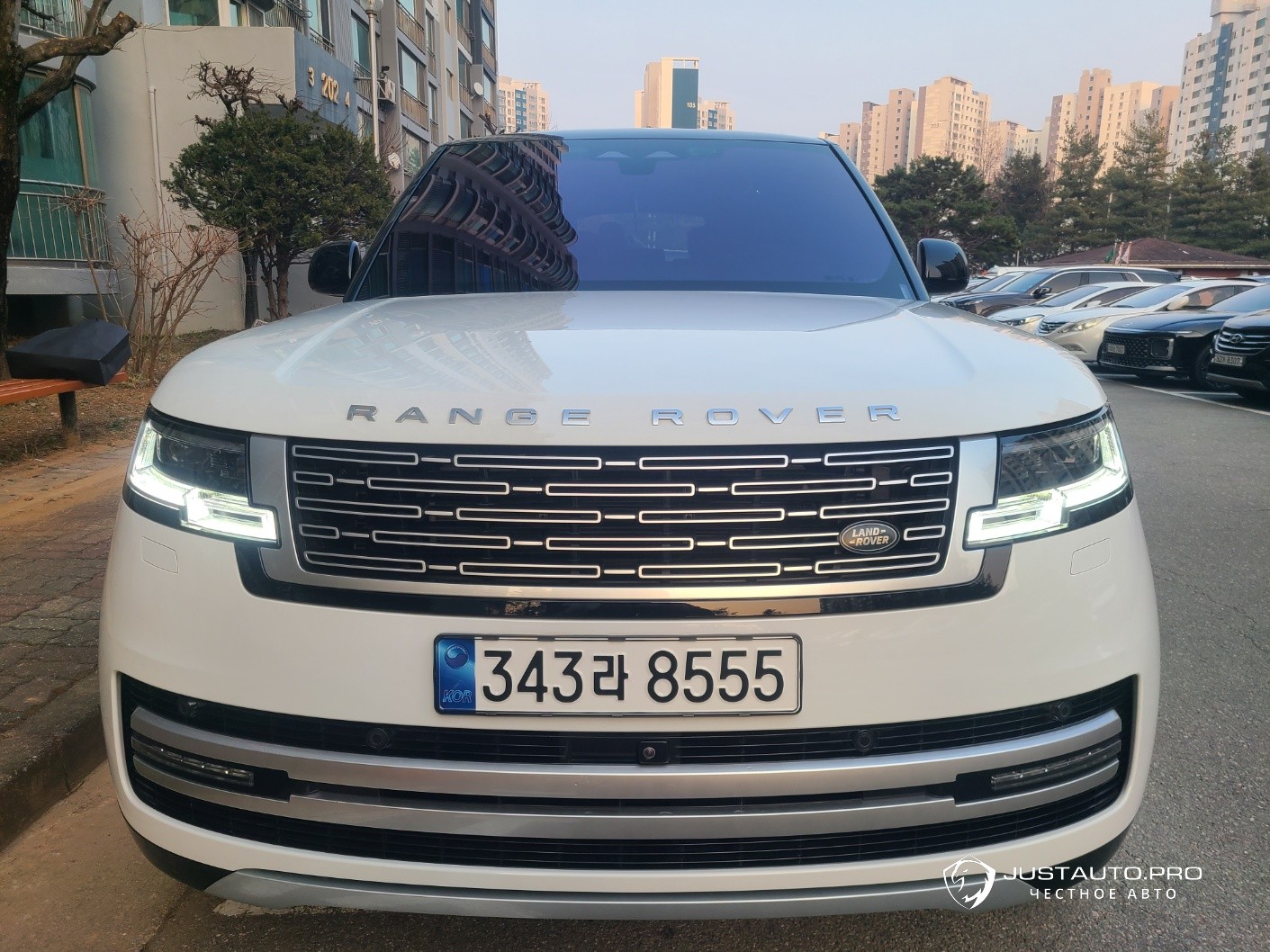 Автомобиль Land Rover Range Rover