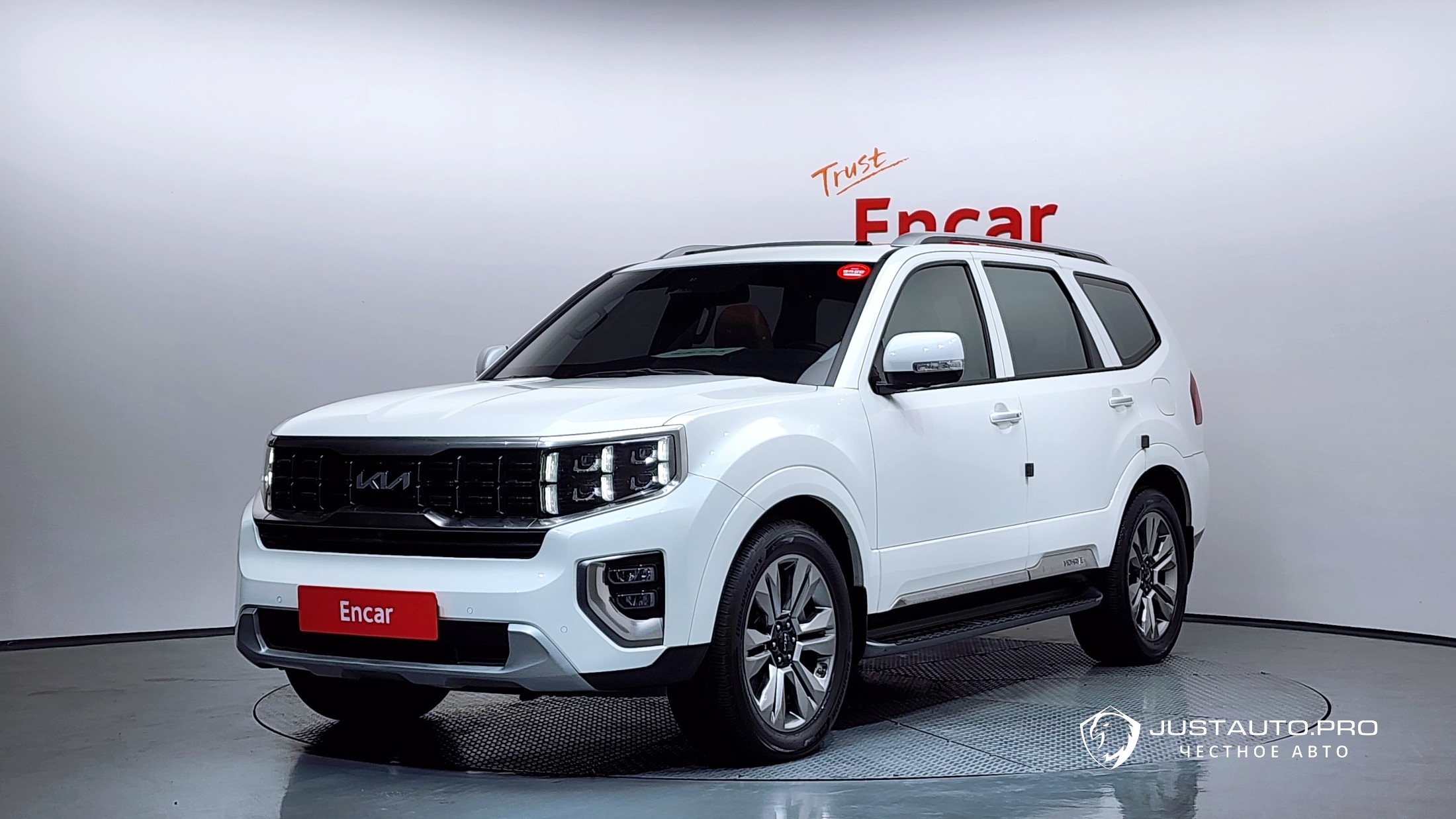 Автомобиль Kia Mohave