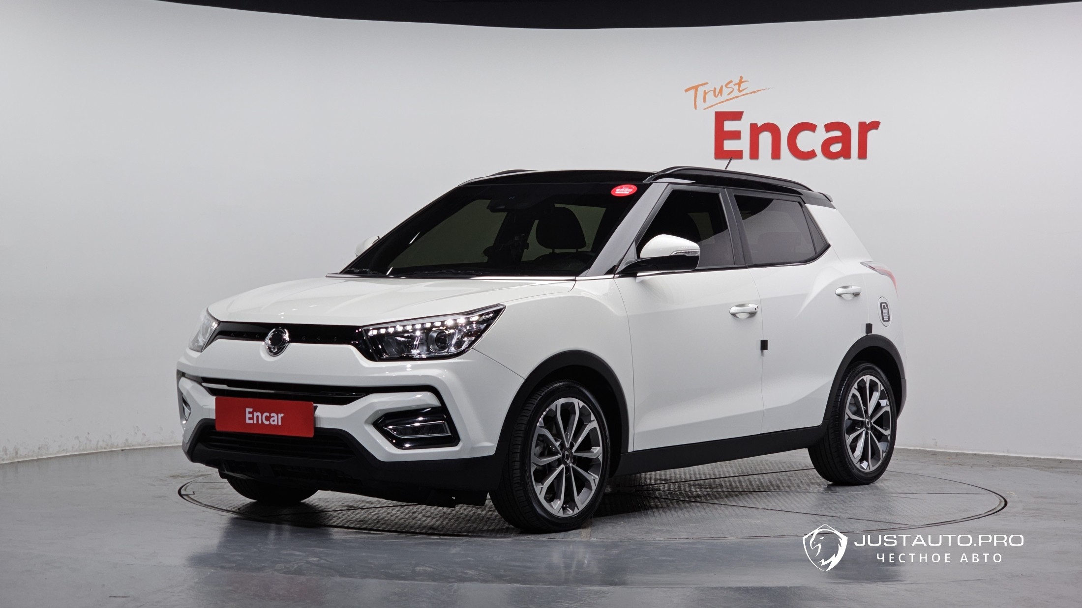 Автомобиль KG_Mobility_Ssangyong TIBOLI