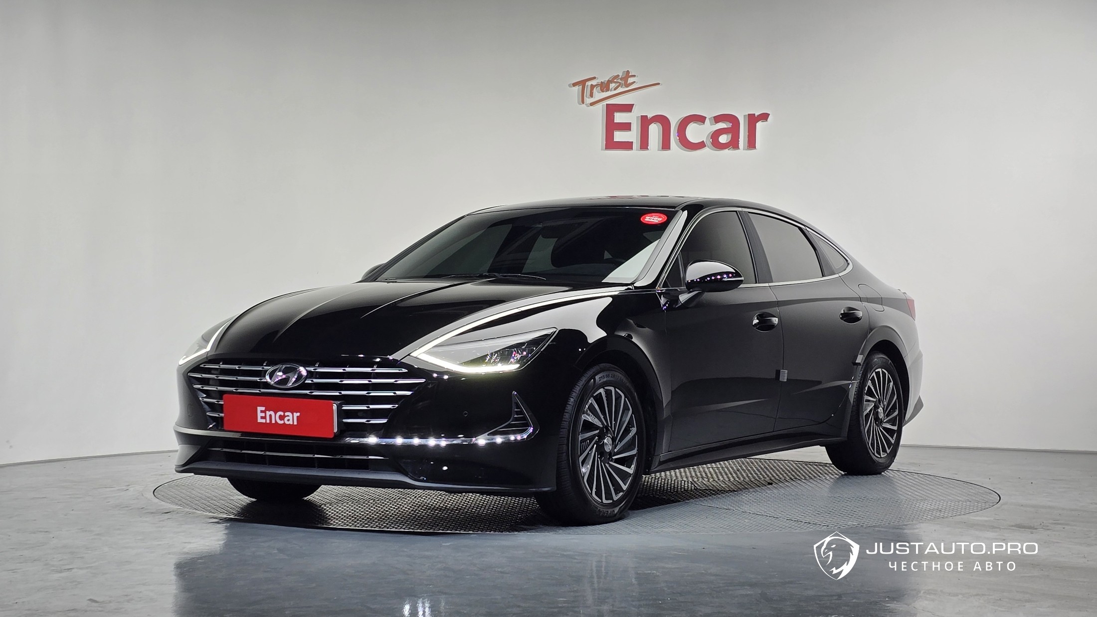 Автомобиль Hyundai Sonata