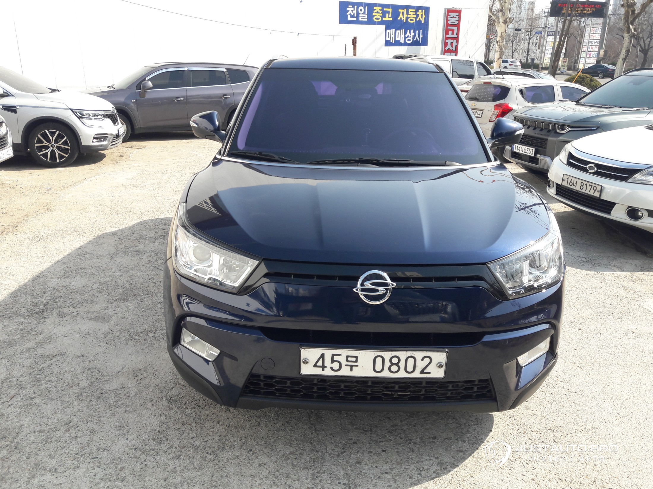 Автомобиль KG_Mobility_Ssangyong TIBOLI