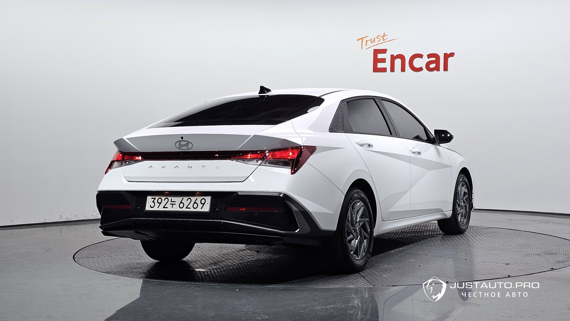 Автомобиль Hyundai AVANTE