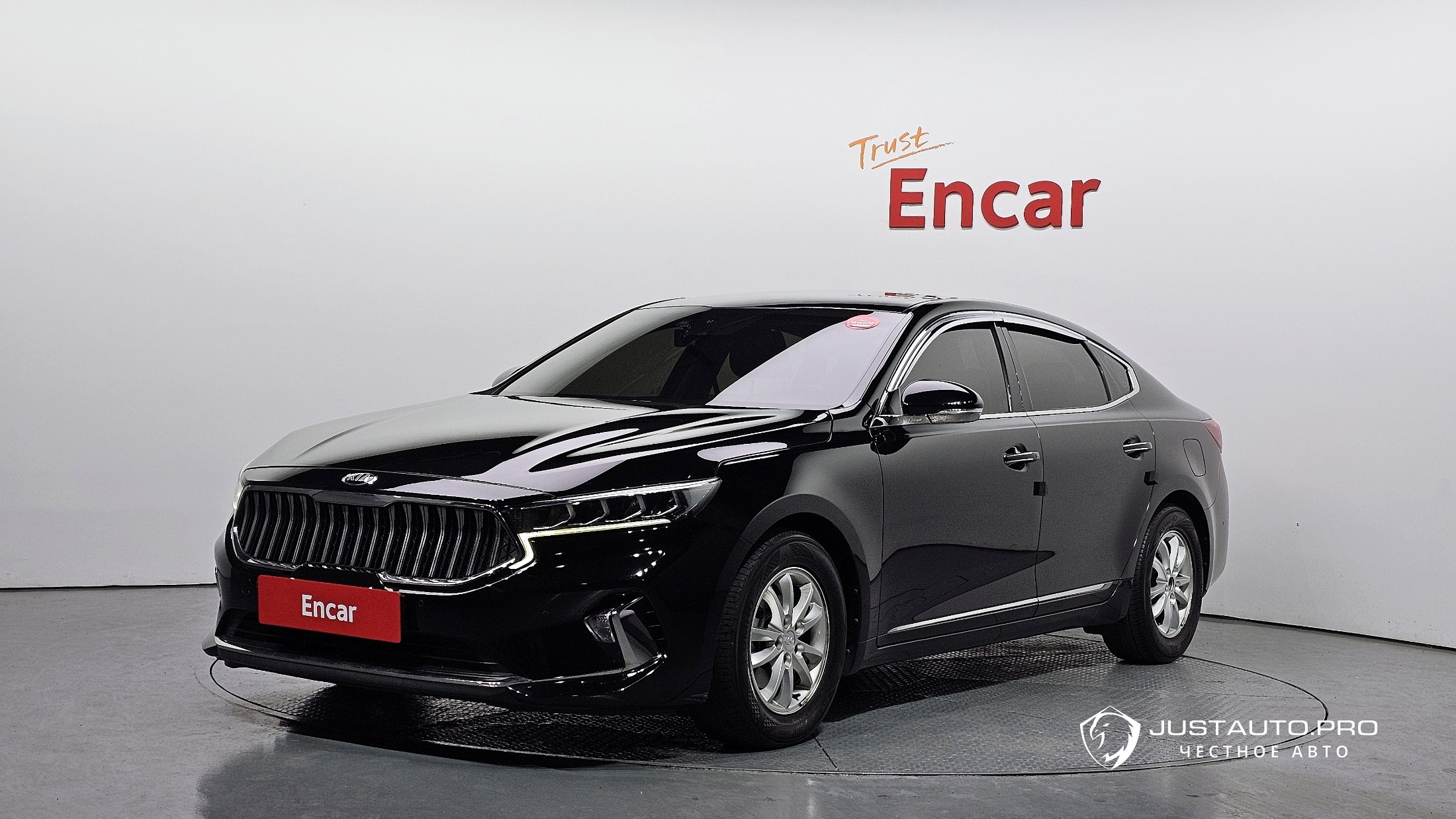 Автомобиль Kia K7