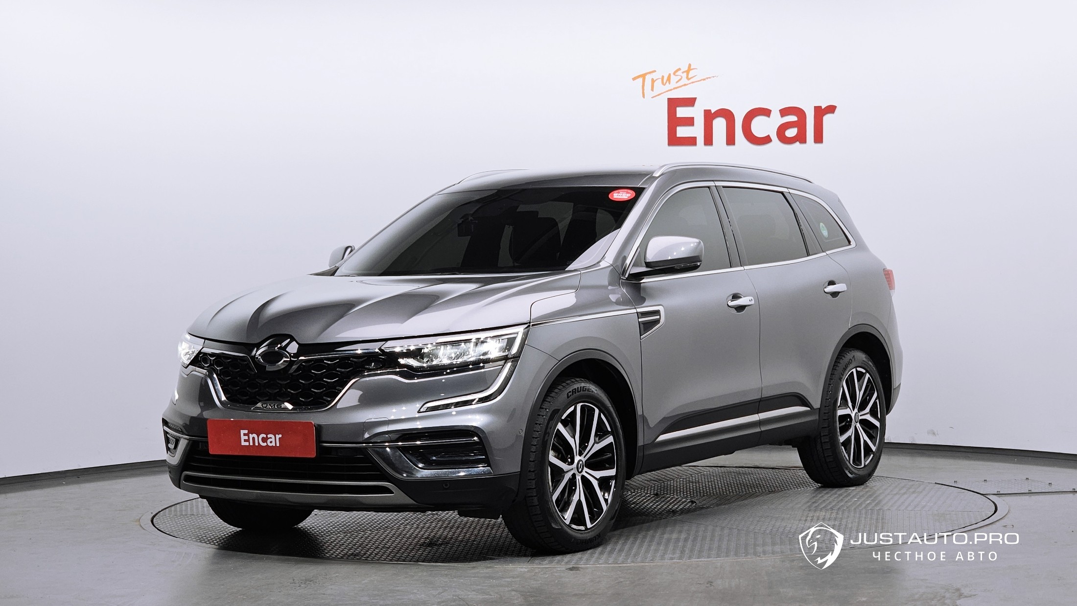 Автомобиль Renault-KoreaSamsung QM6