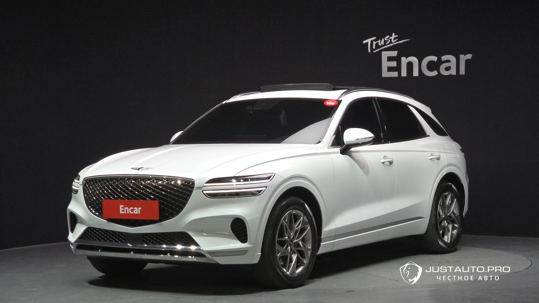 Автомобиль Genesis GV70