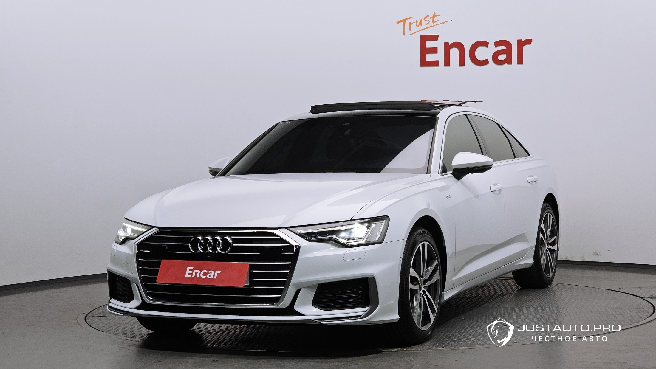 Автомобиль Audi A6