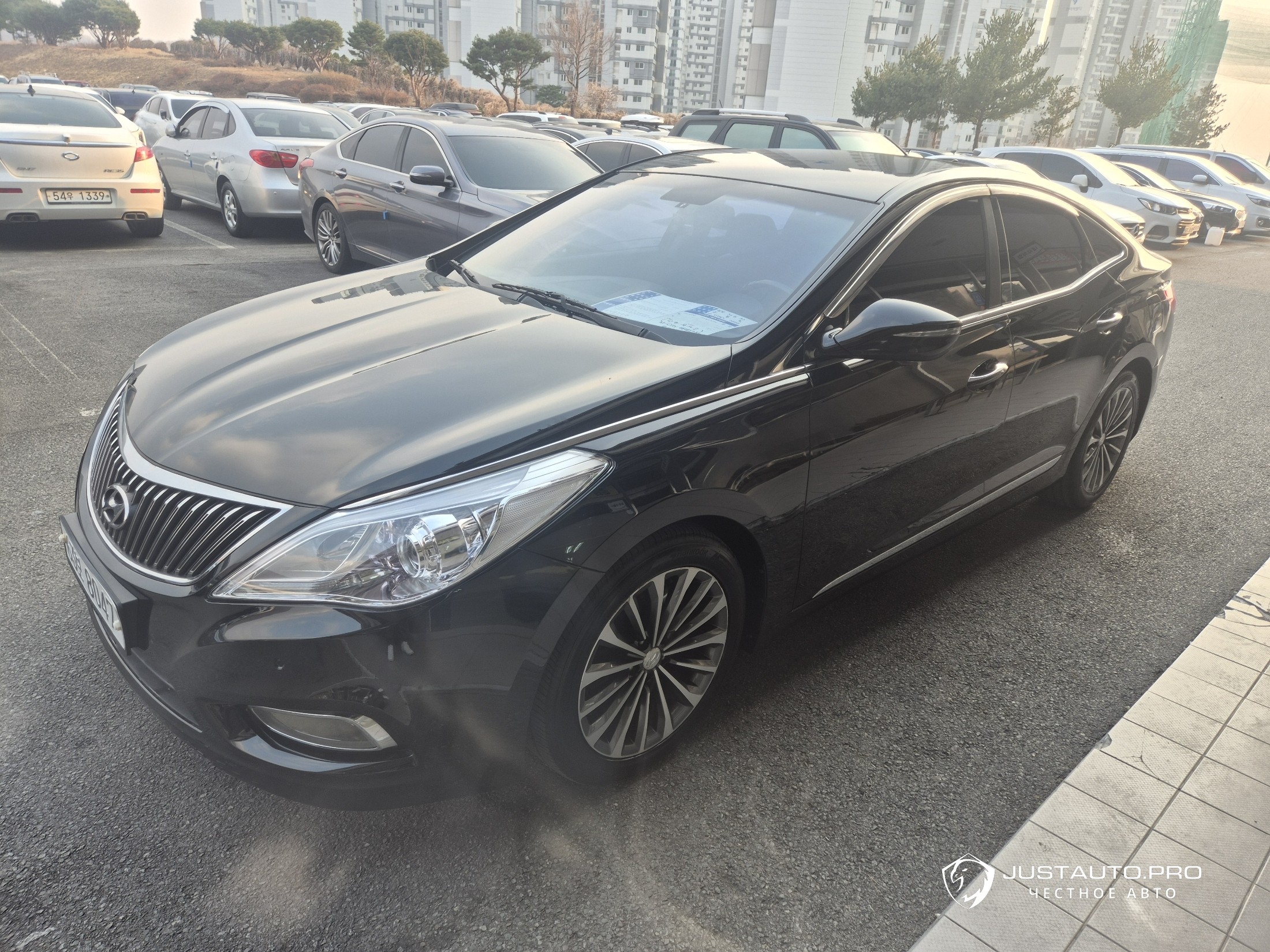Автомобиль Hyundai Grandeur