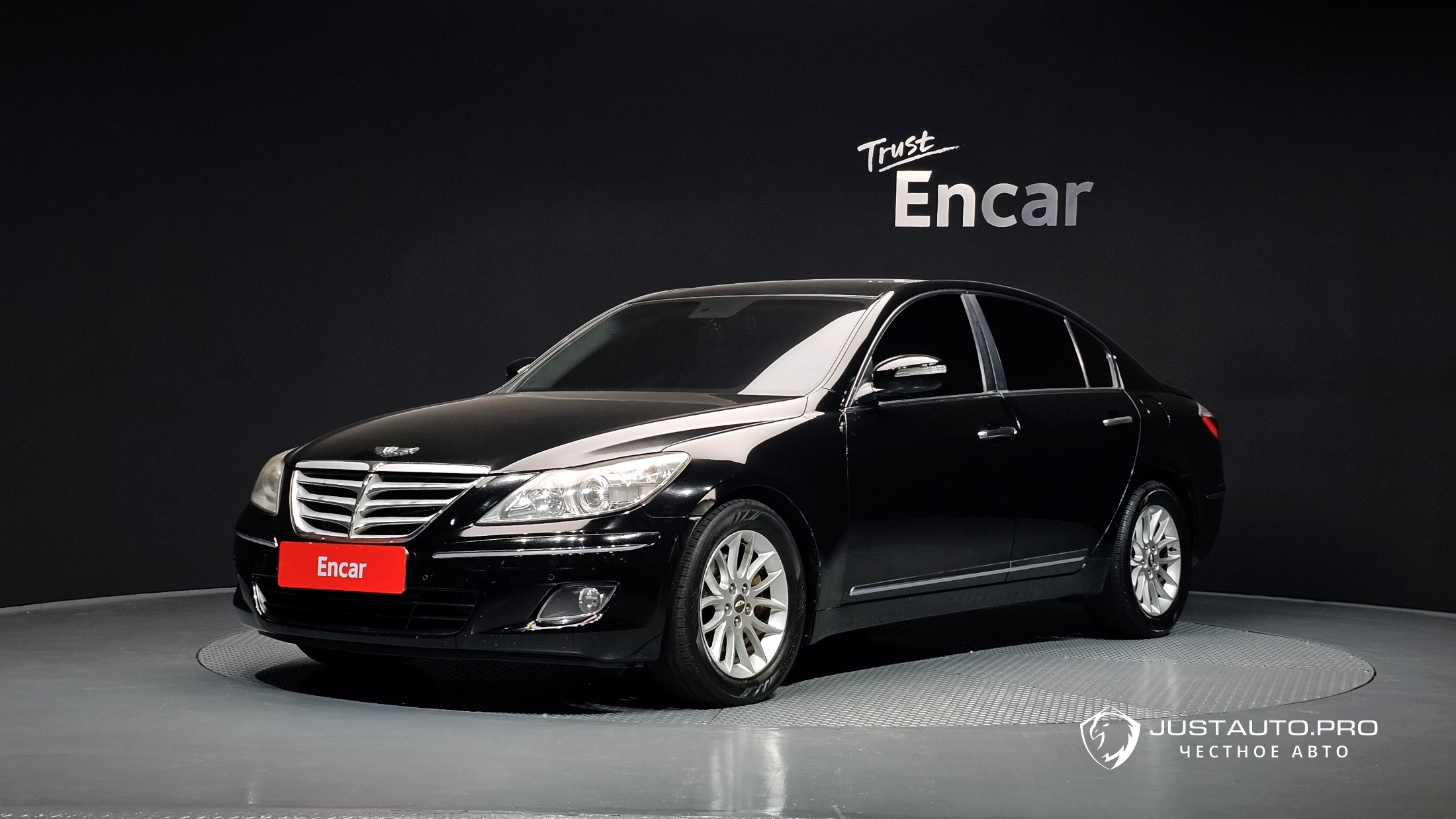 Автомобиль Hyundai Genesis