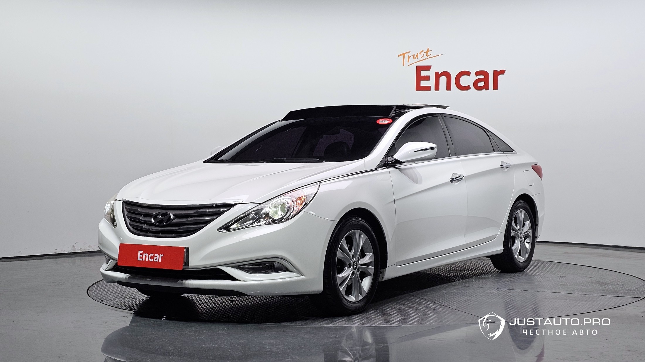 Автомобиль Hyundai Sonata