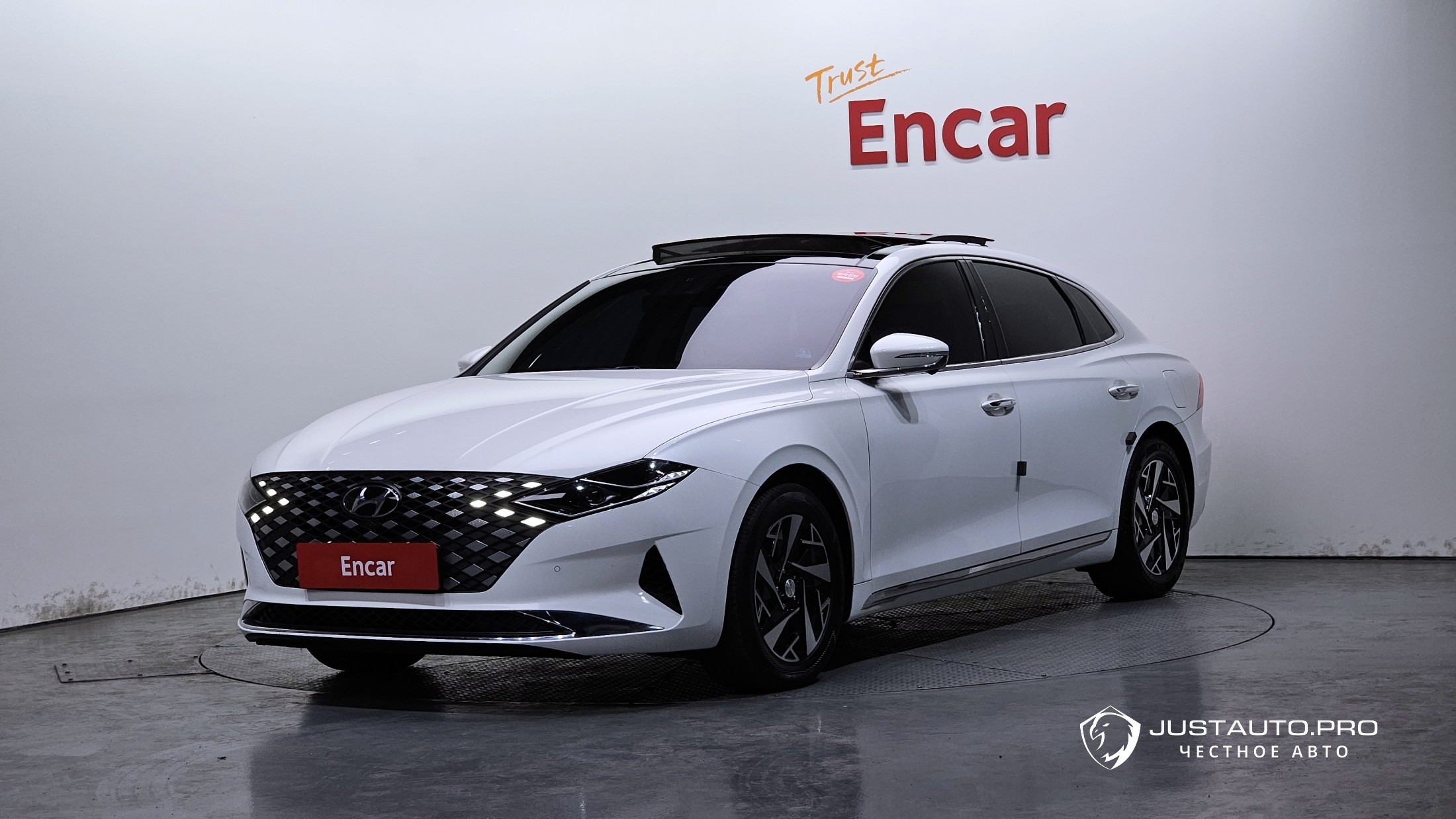 Автомобиль Hyundai Grandeur