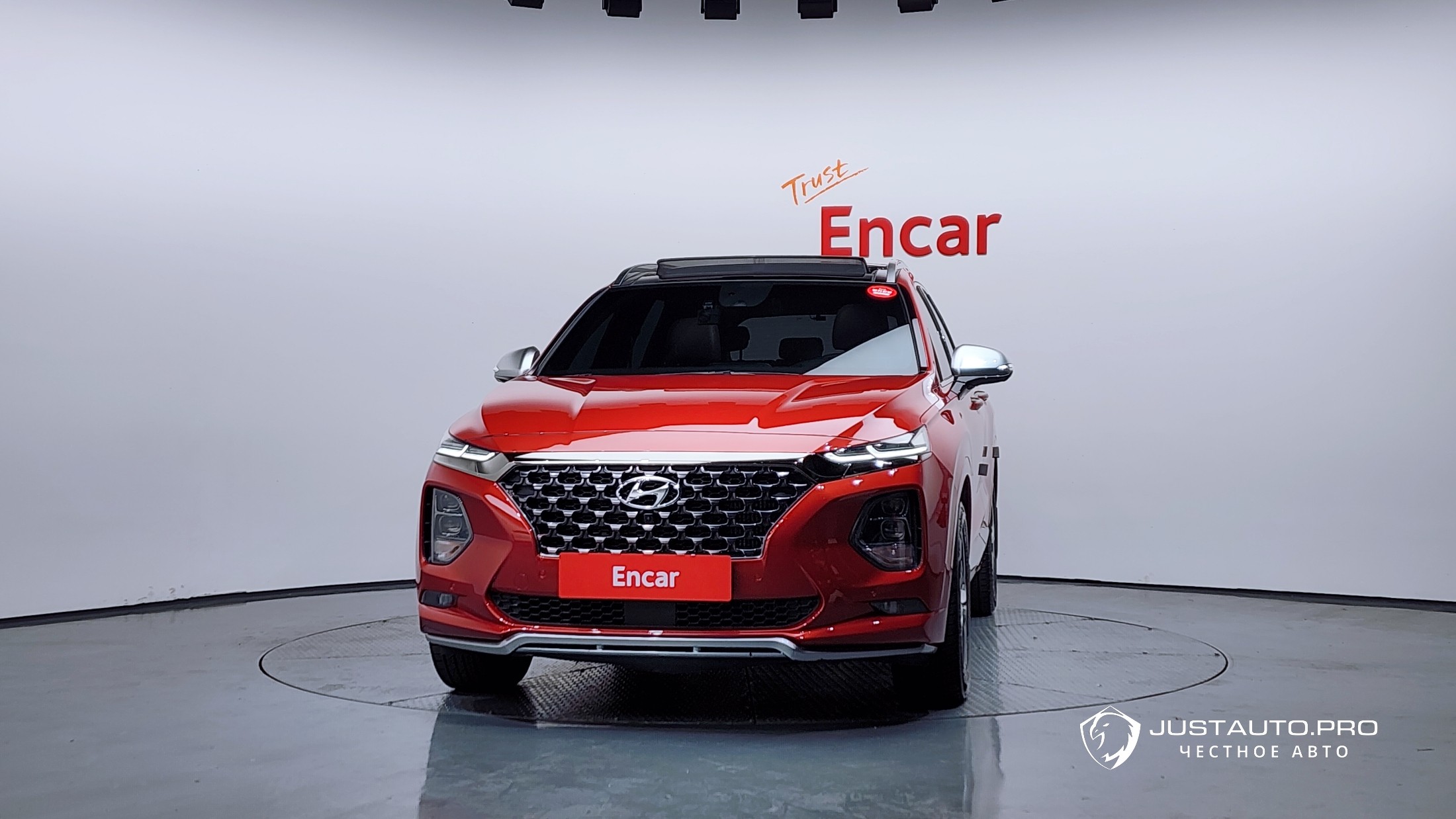 Автомобиль Hyundai Santafe
