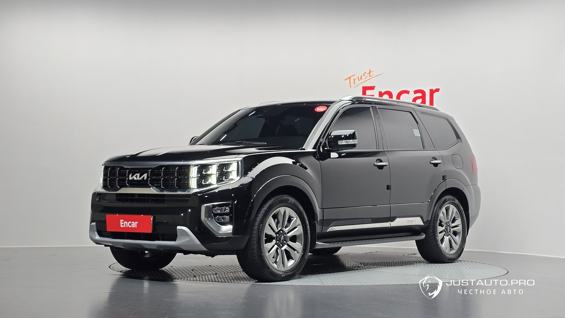 Автомобиль Kia Mohave