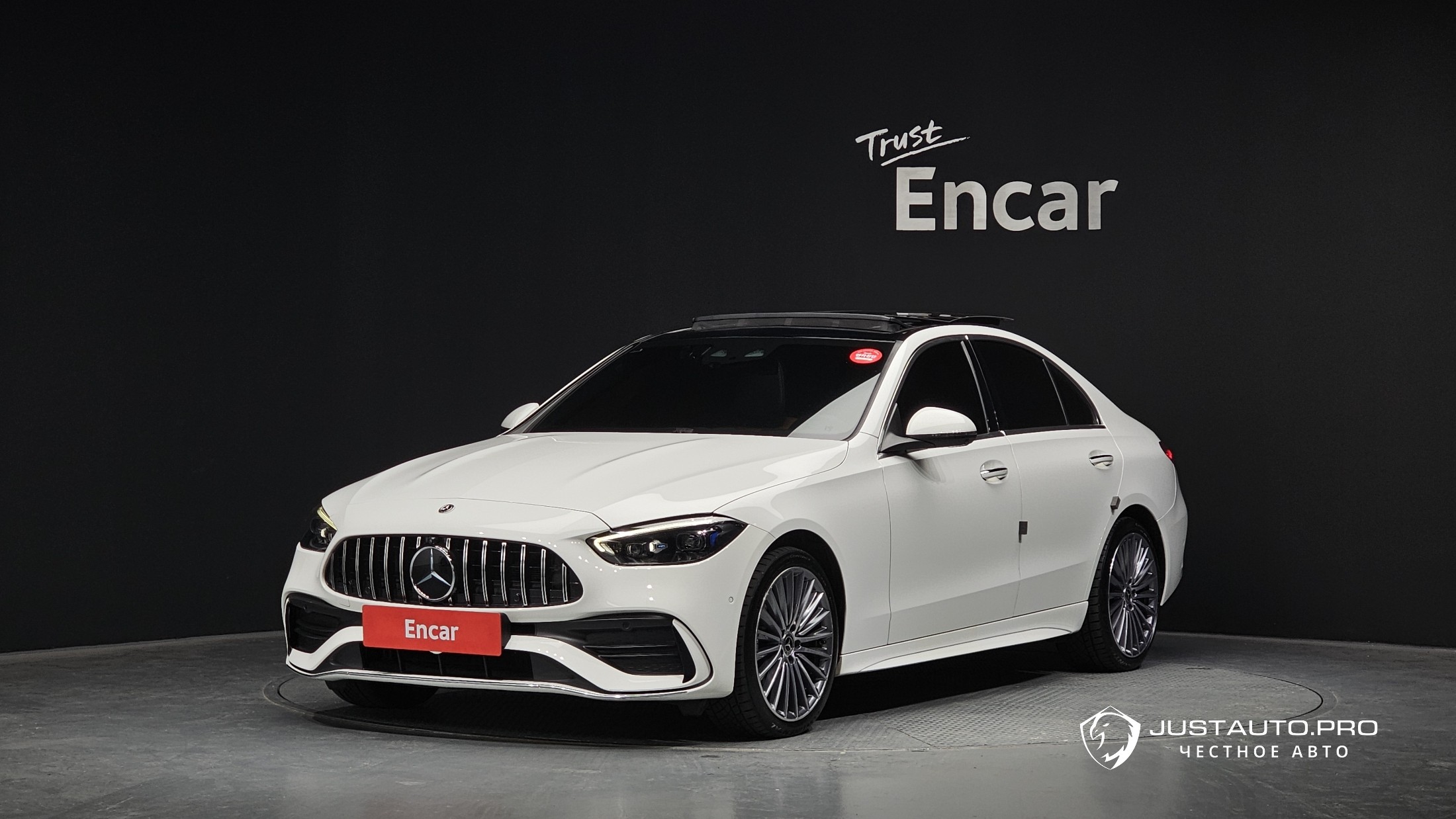 Автомобиль Mercedes-Benz C-Class