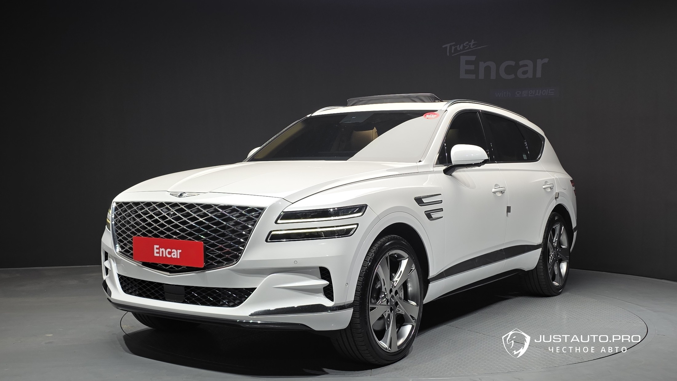 Автомобиль Genesis GV80
