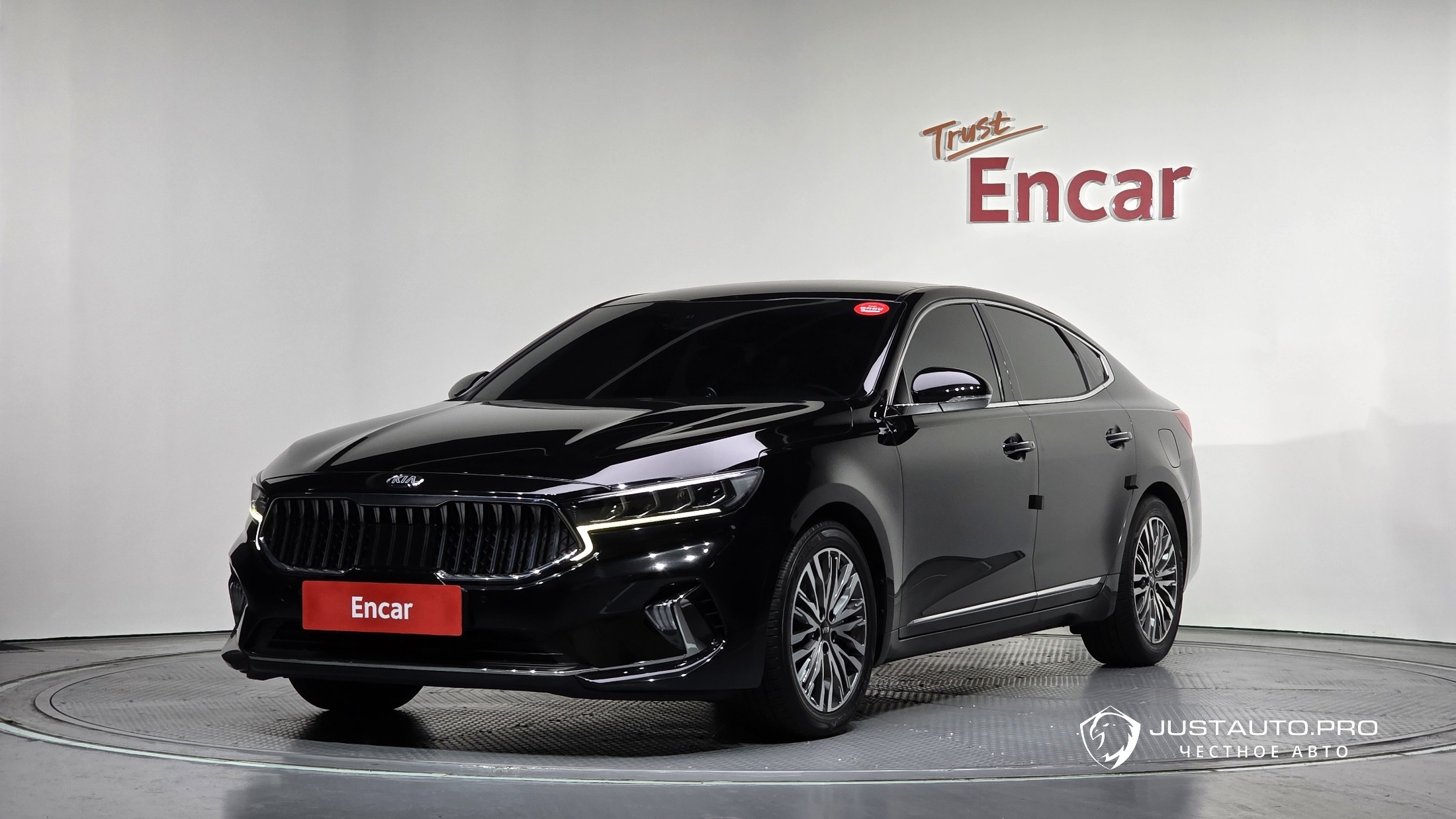 Автомобиль Kia K7