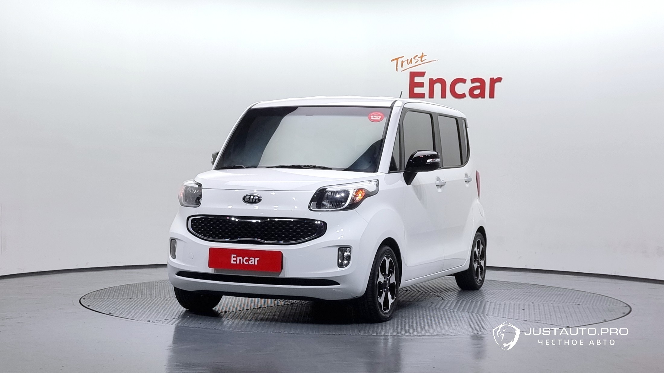 Автомобиль Kia RAY